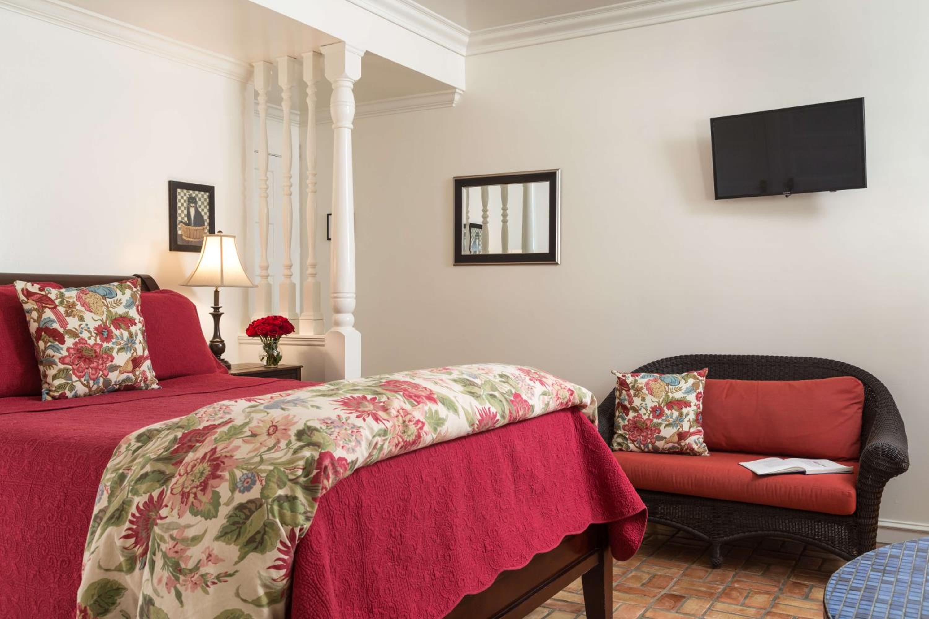 Eberle Room photo 1