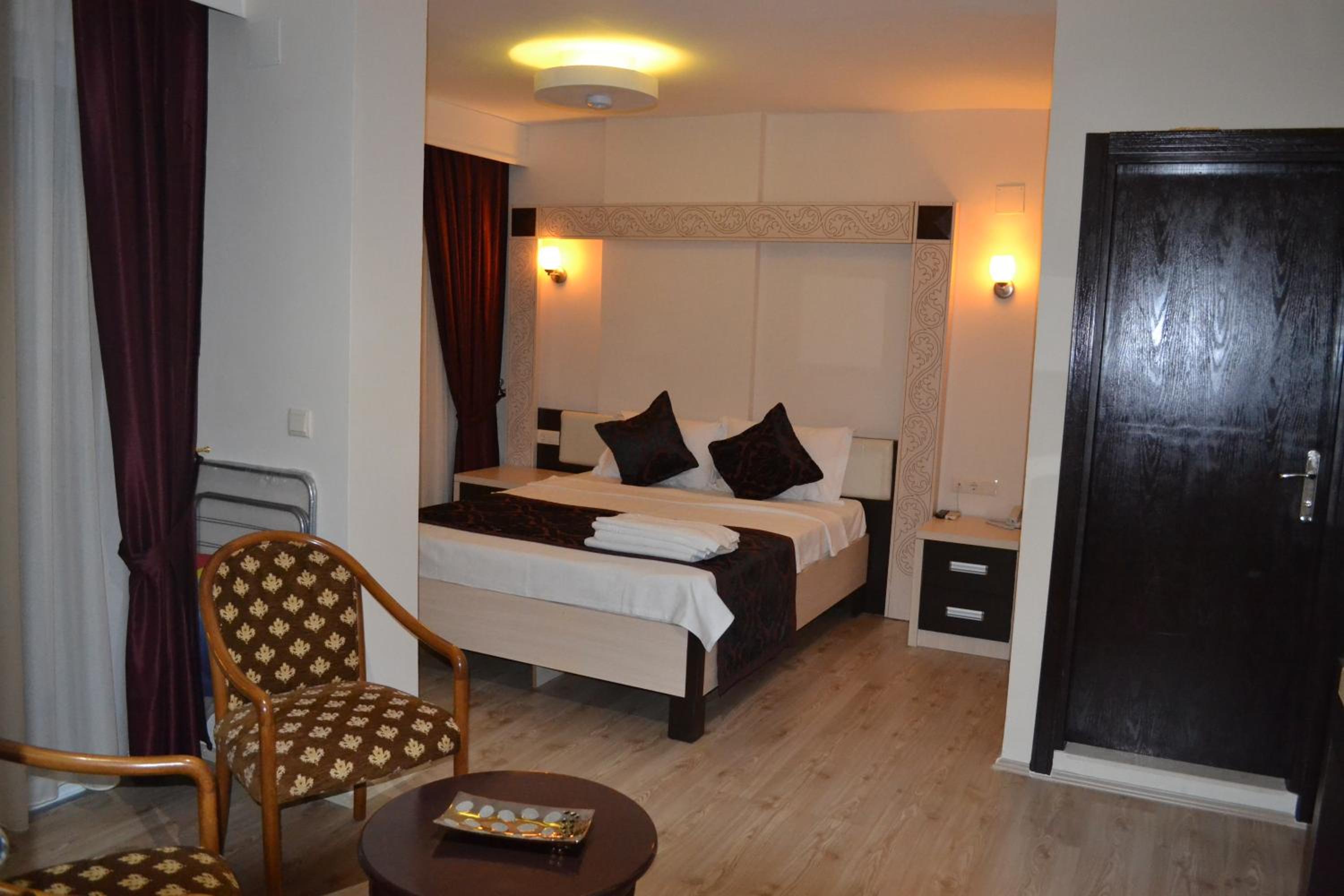 Standard Triple Room photo 1