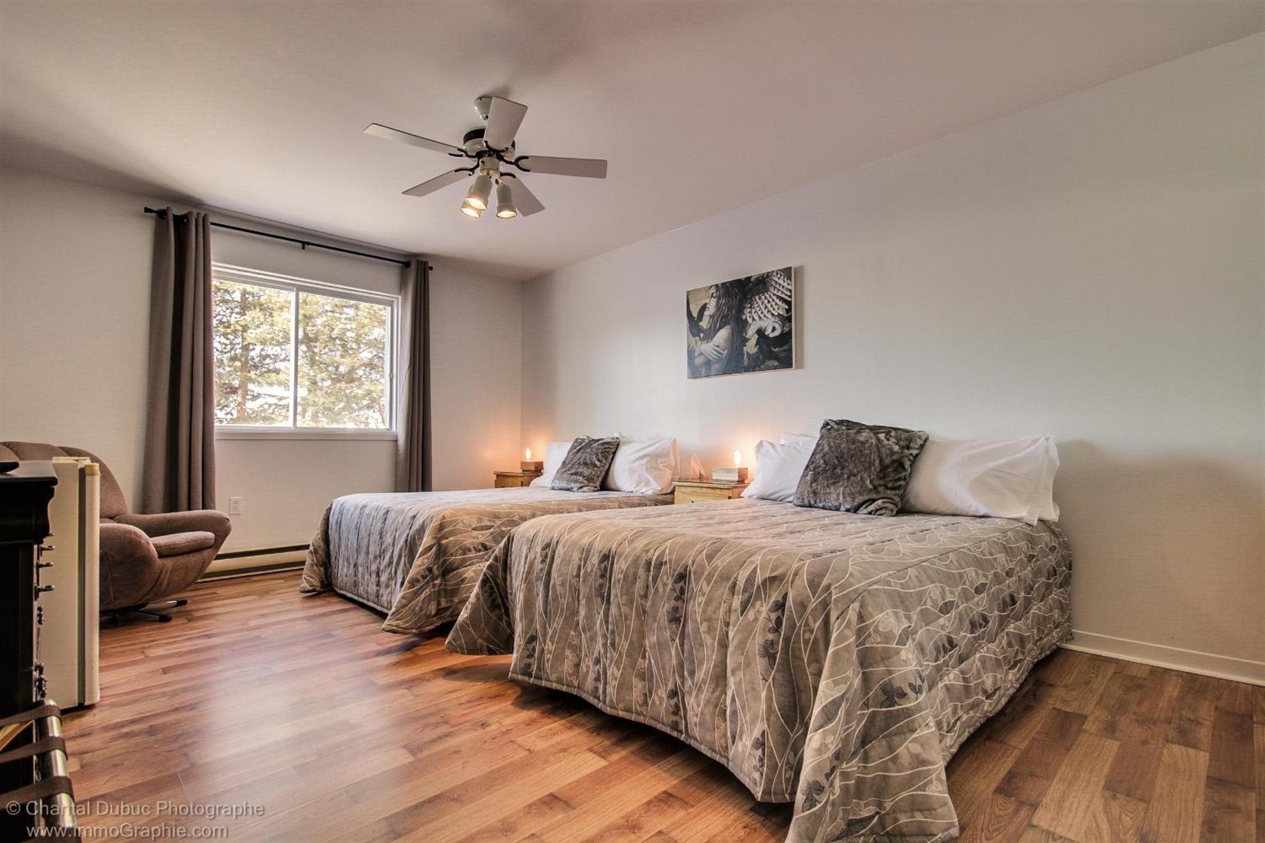 Standard Room with Two Double Beds