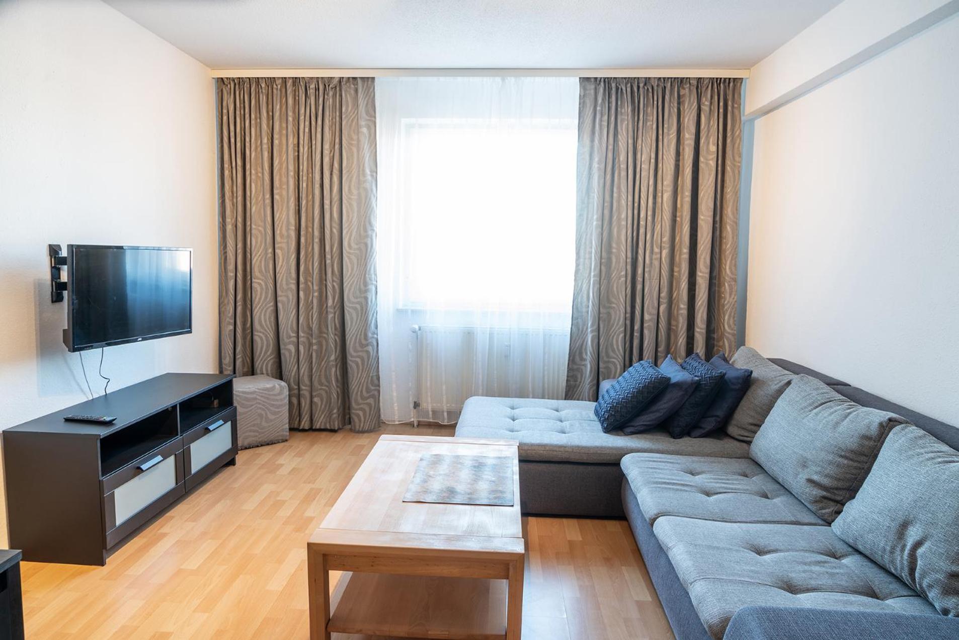 One-Bedroom Apartment photo 3
