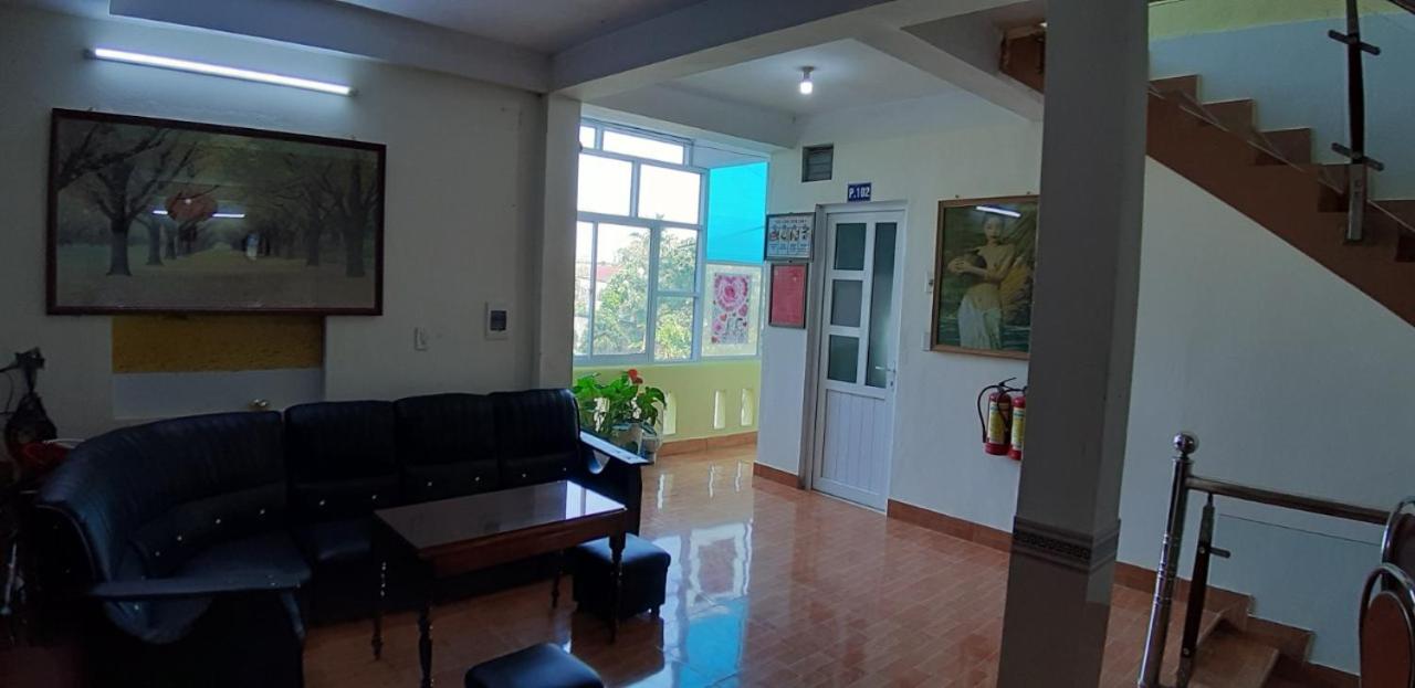 Standard Single Room with Mountain View