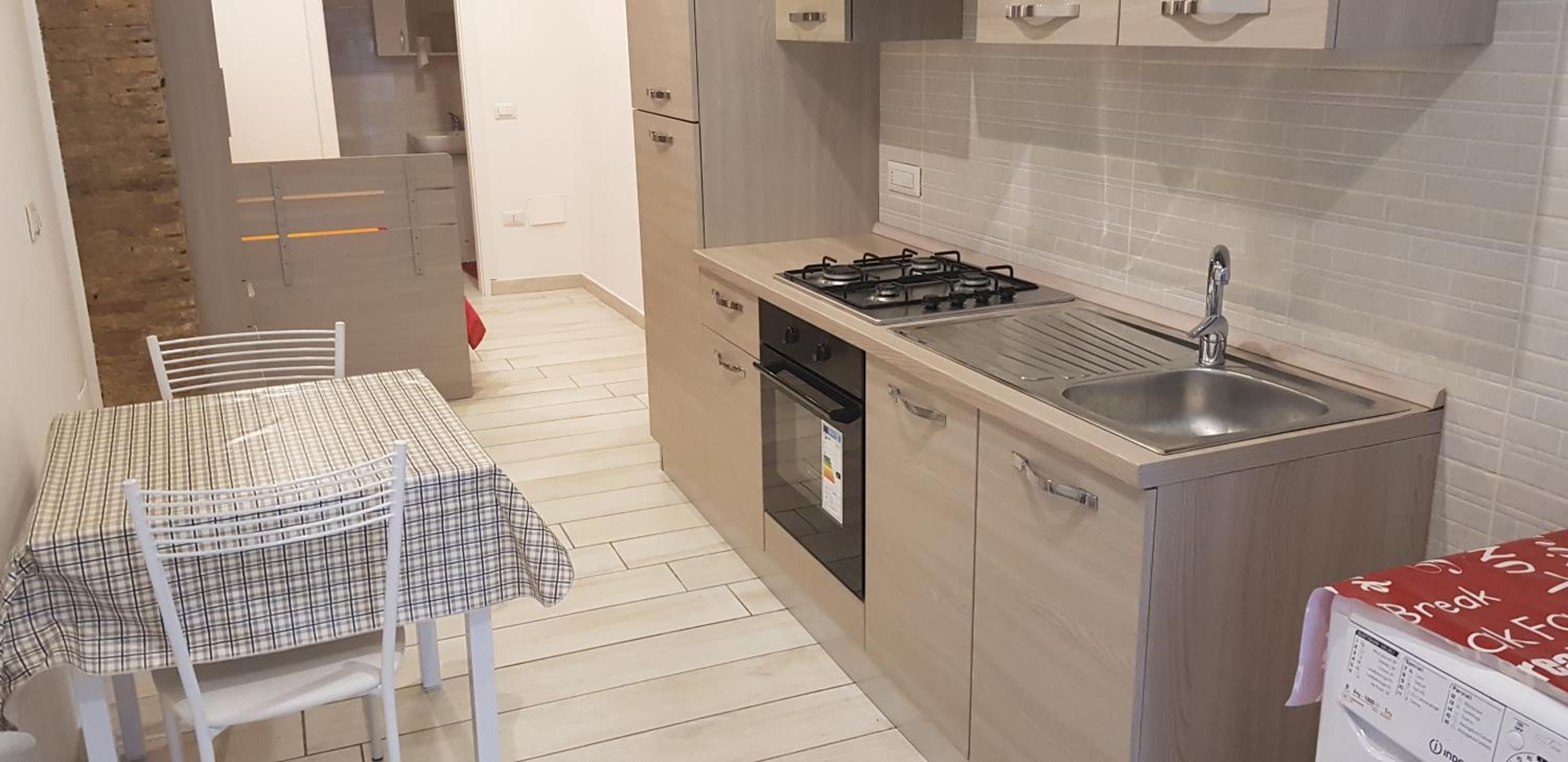 Studio Apartment - Photo 3