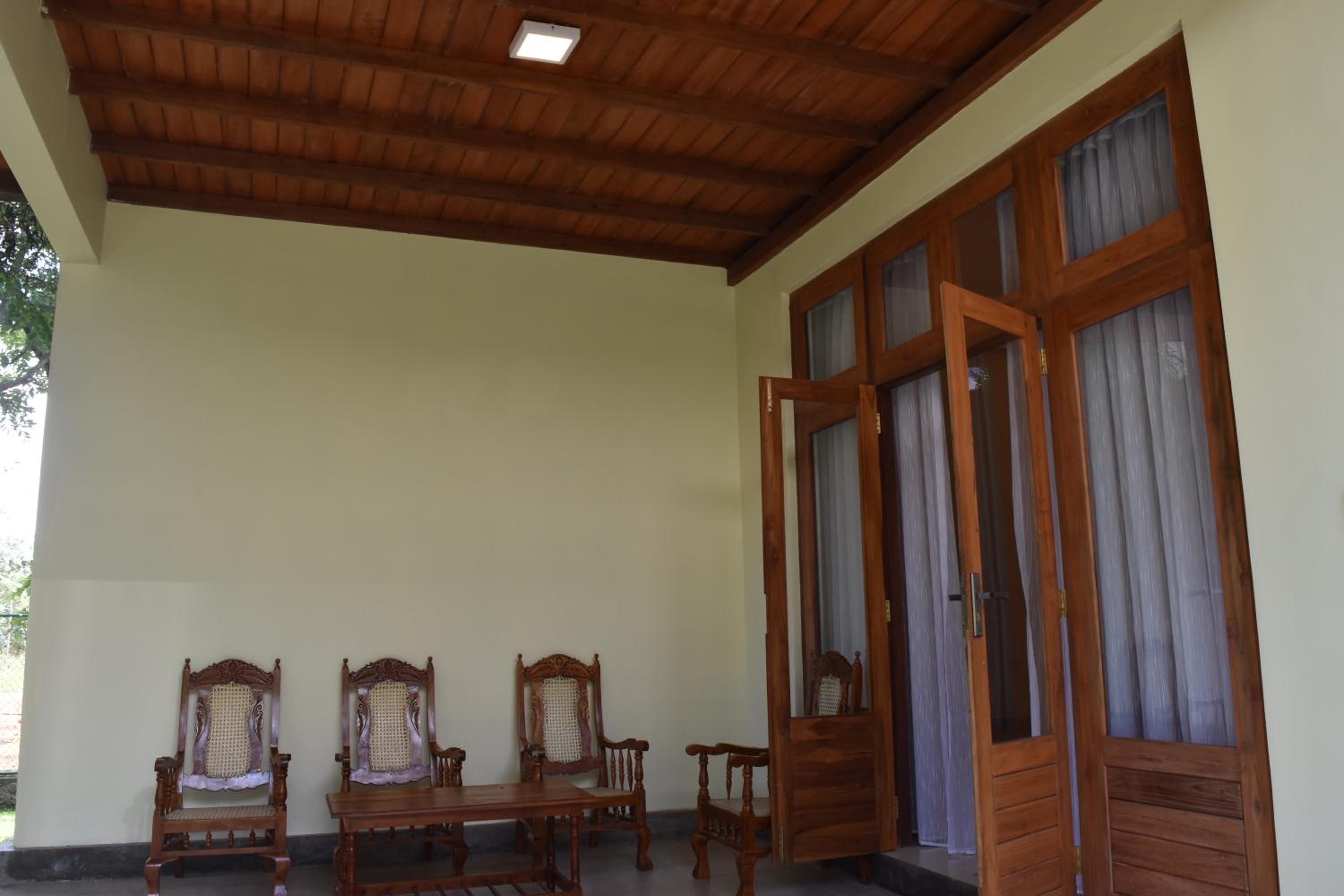 Three-Bedroom Villa photo 3