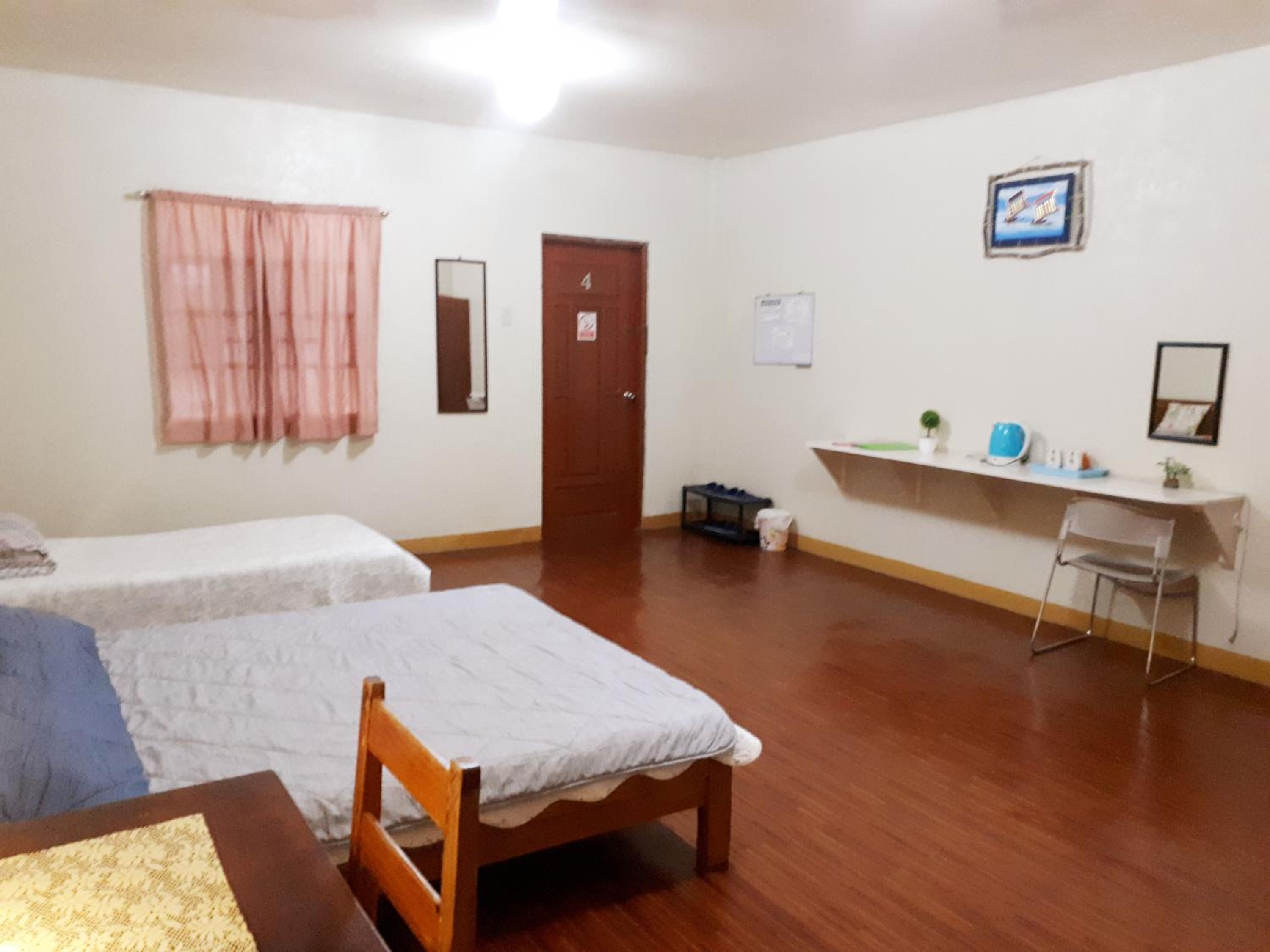 Triple Room - Photo 12
