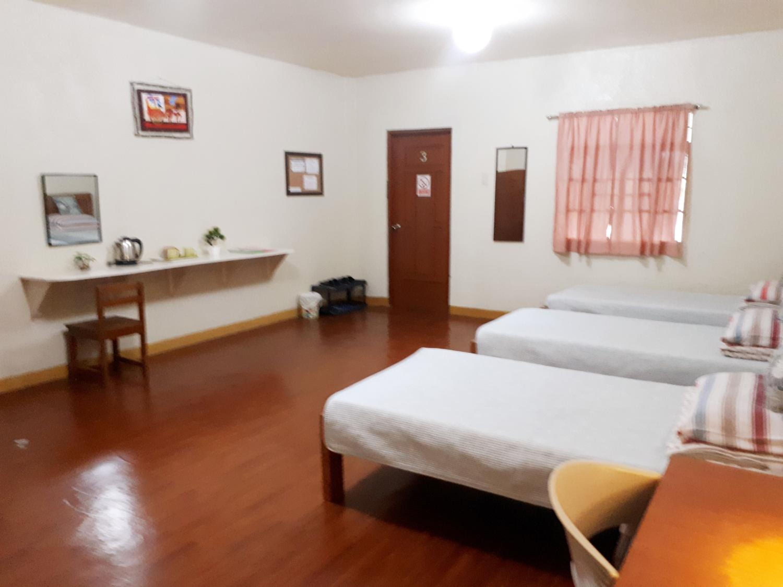Triple Room - Photo 10
