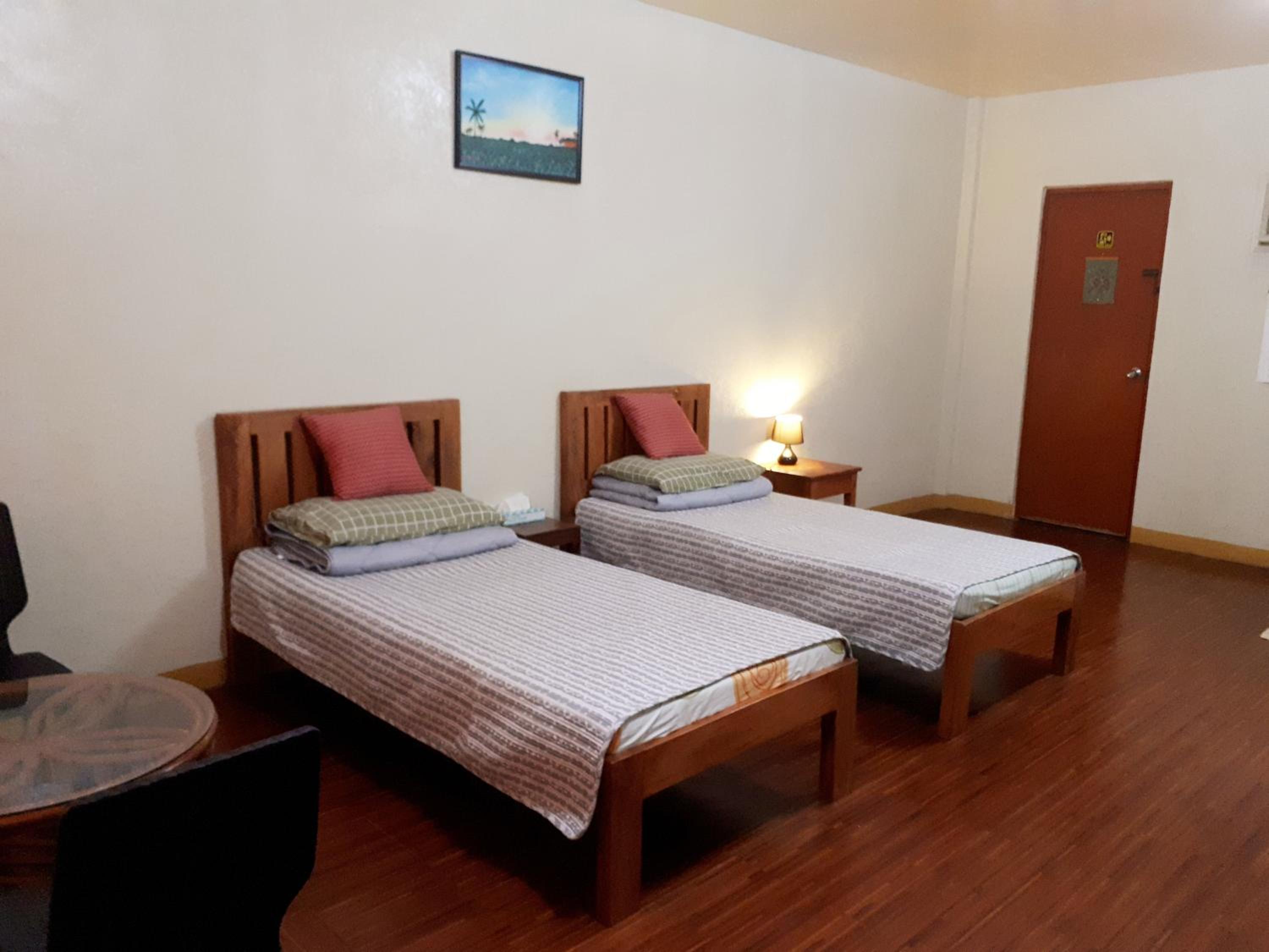 Twin Room - Photo 19