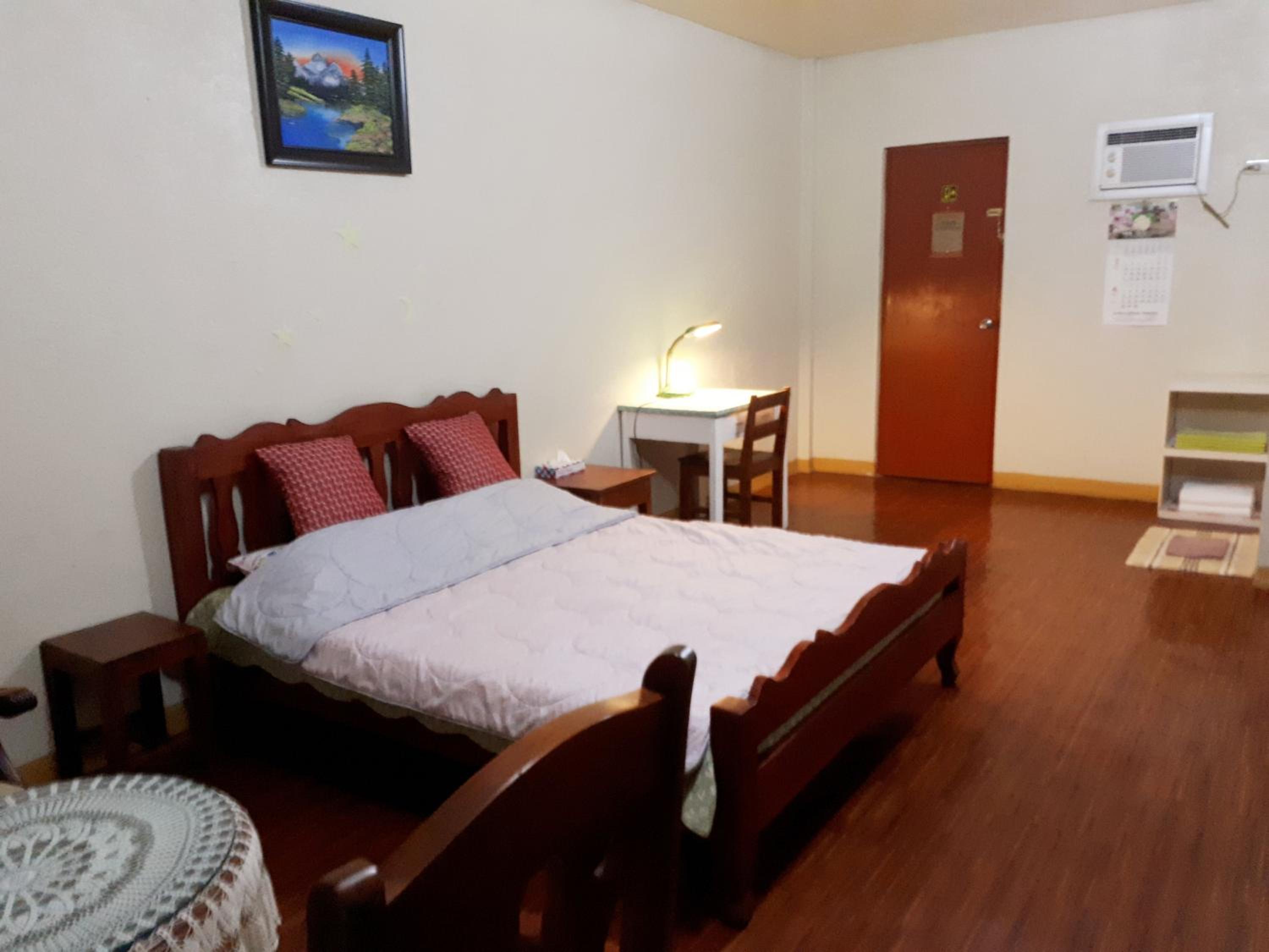 Double Room - Photo 8