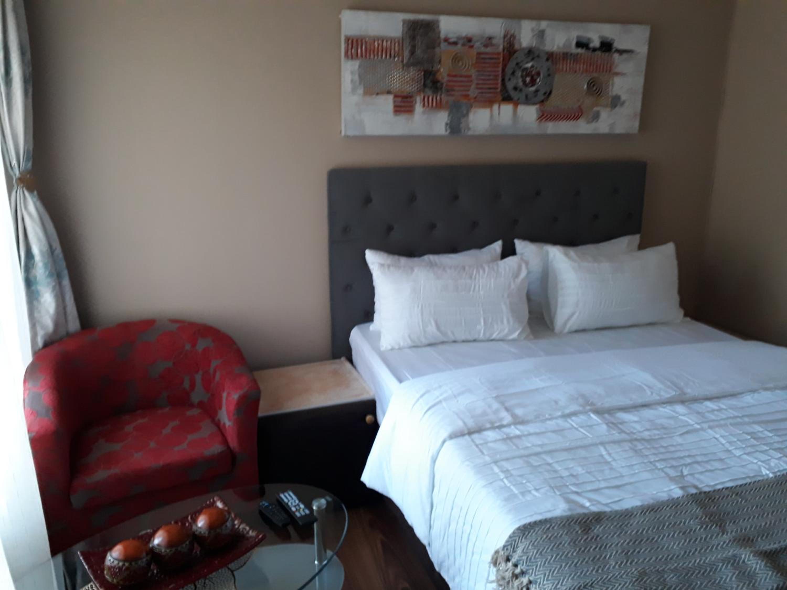 Queen Room