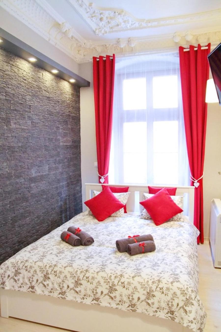 Deluxe Room - Photo 1