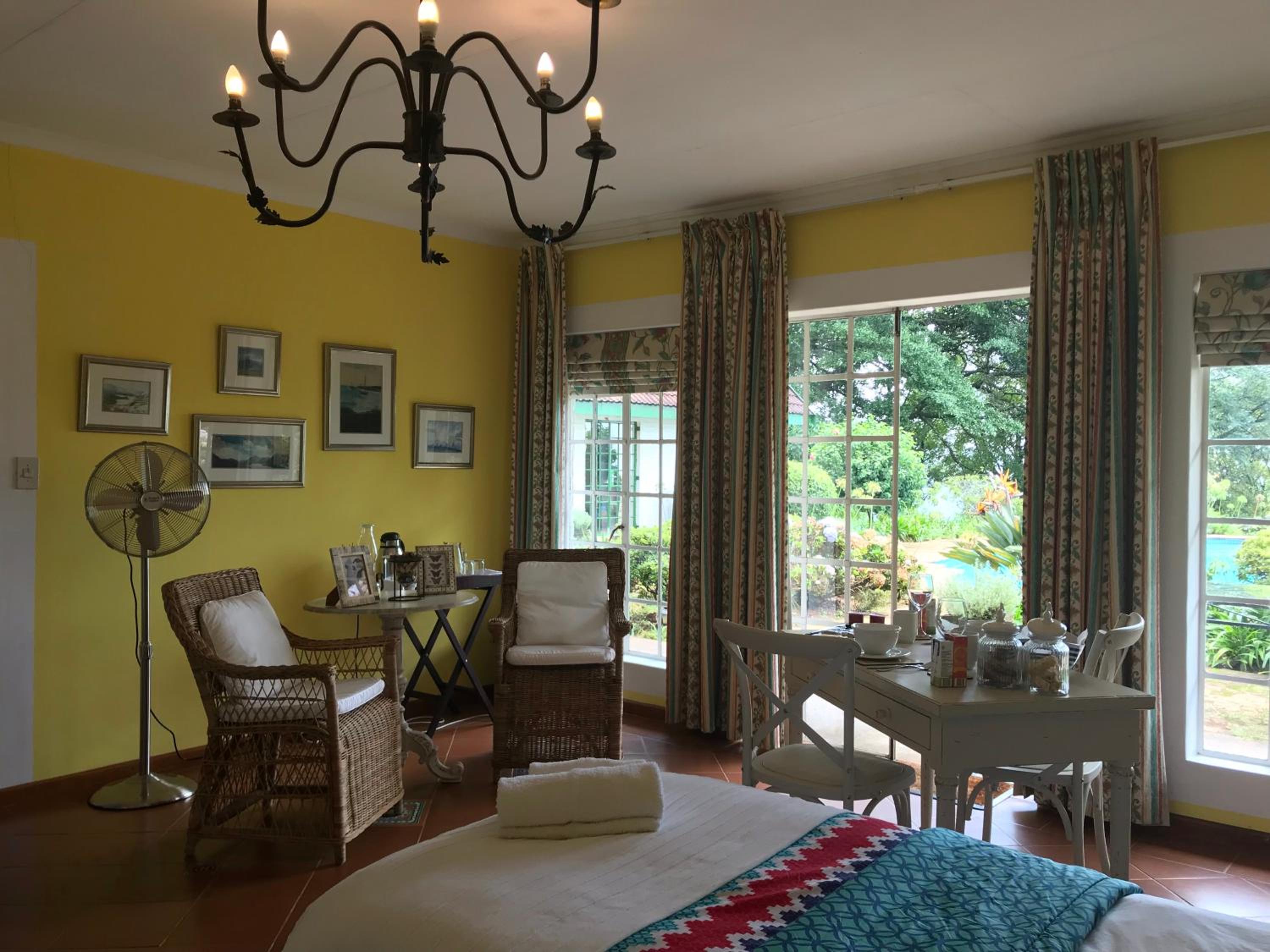 Superior Twin Room with Garden View - Photo 7