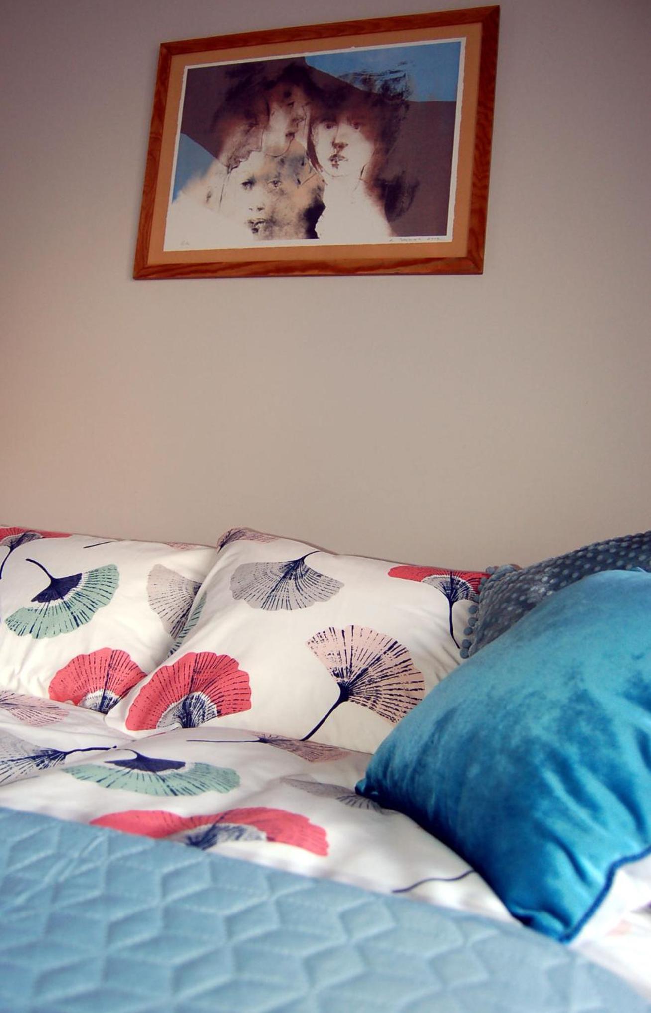 One-Bedroom Apartment - Photo 4