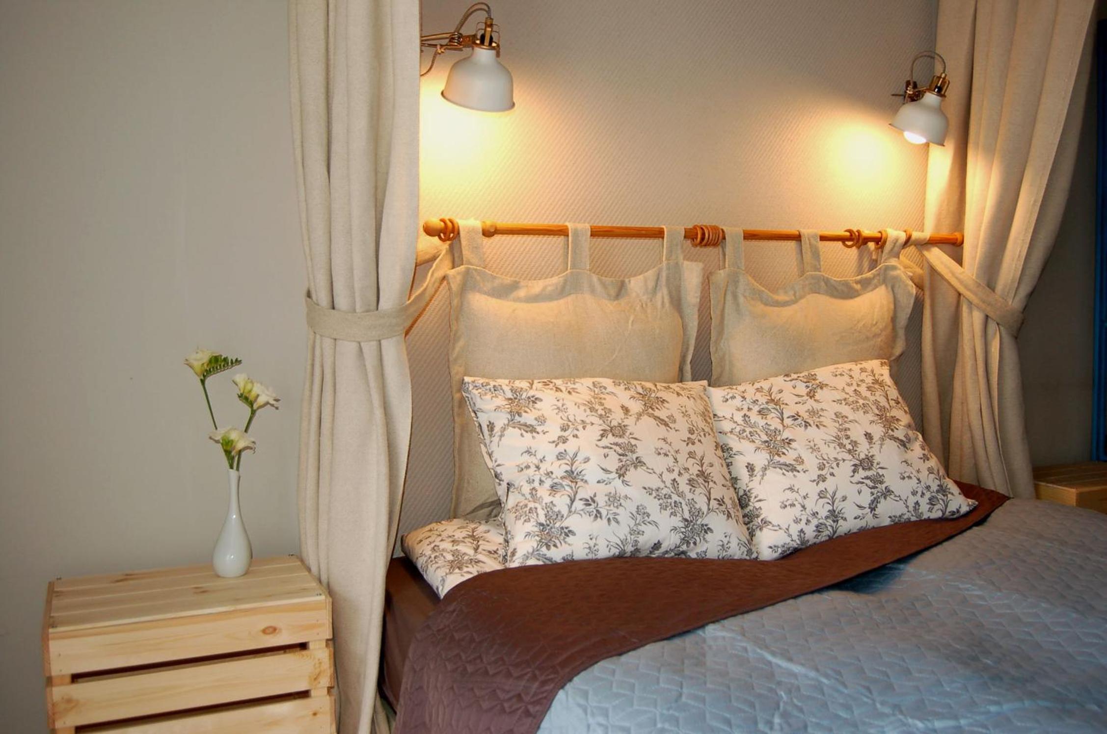 One-Bedroom Apartment - Photo 12