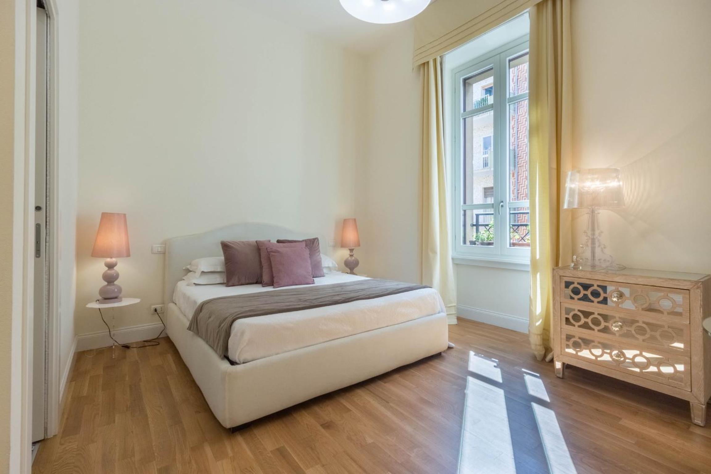 Deluxe Double Room - Photo 6