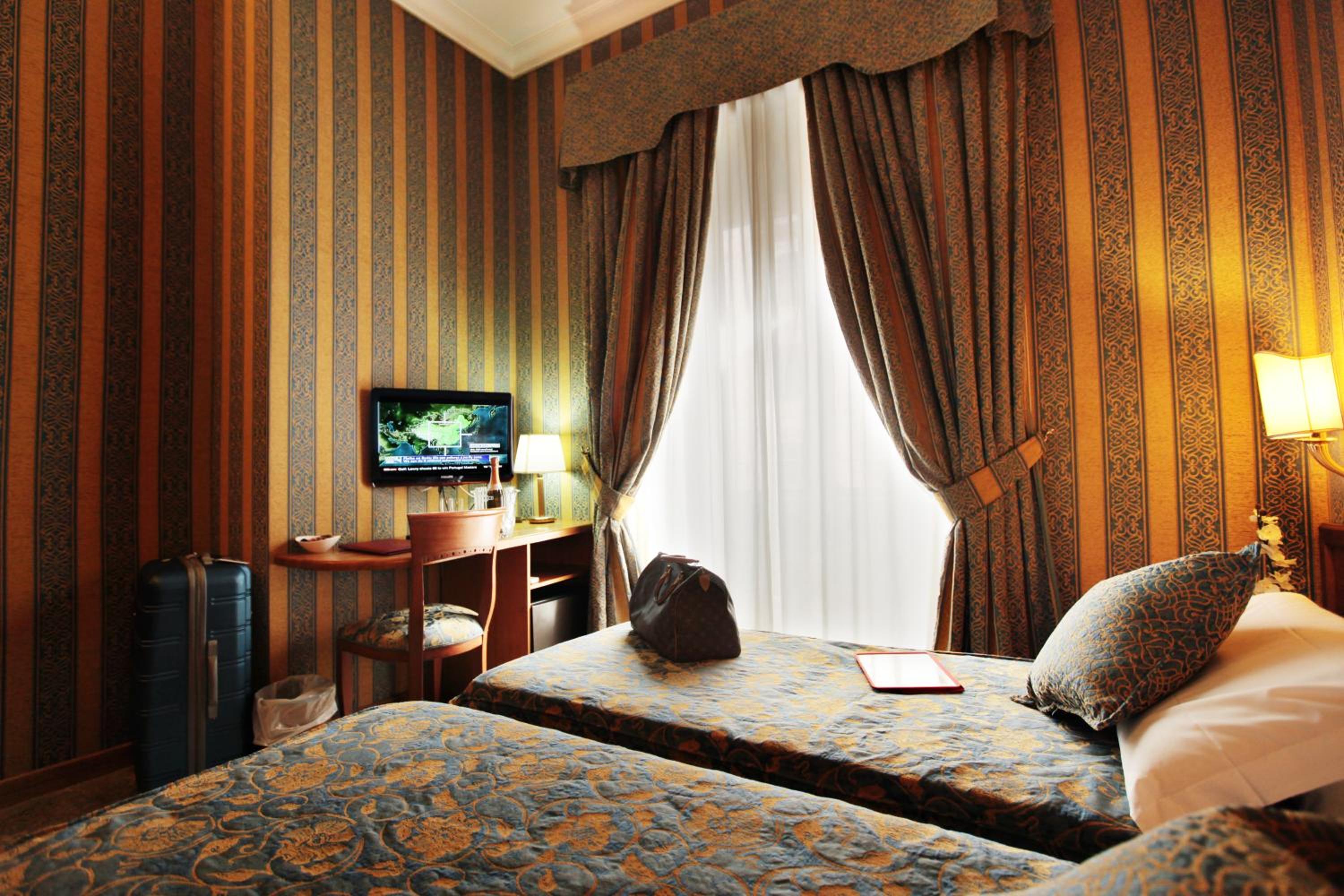 Double Or Twin Room With Private Bathroom
