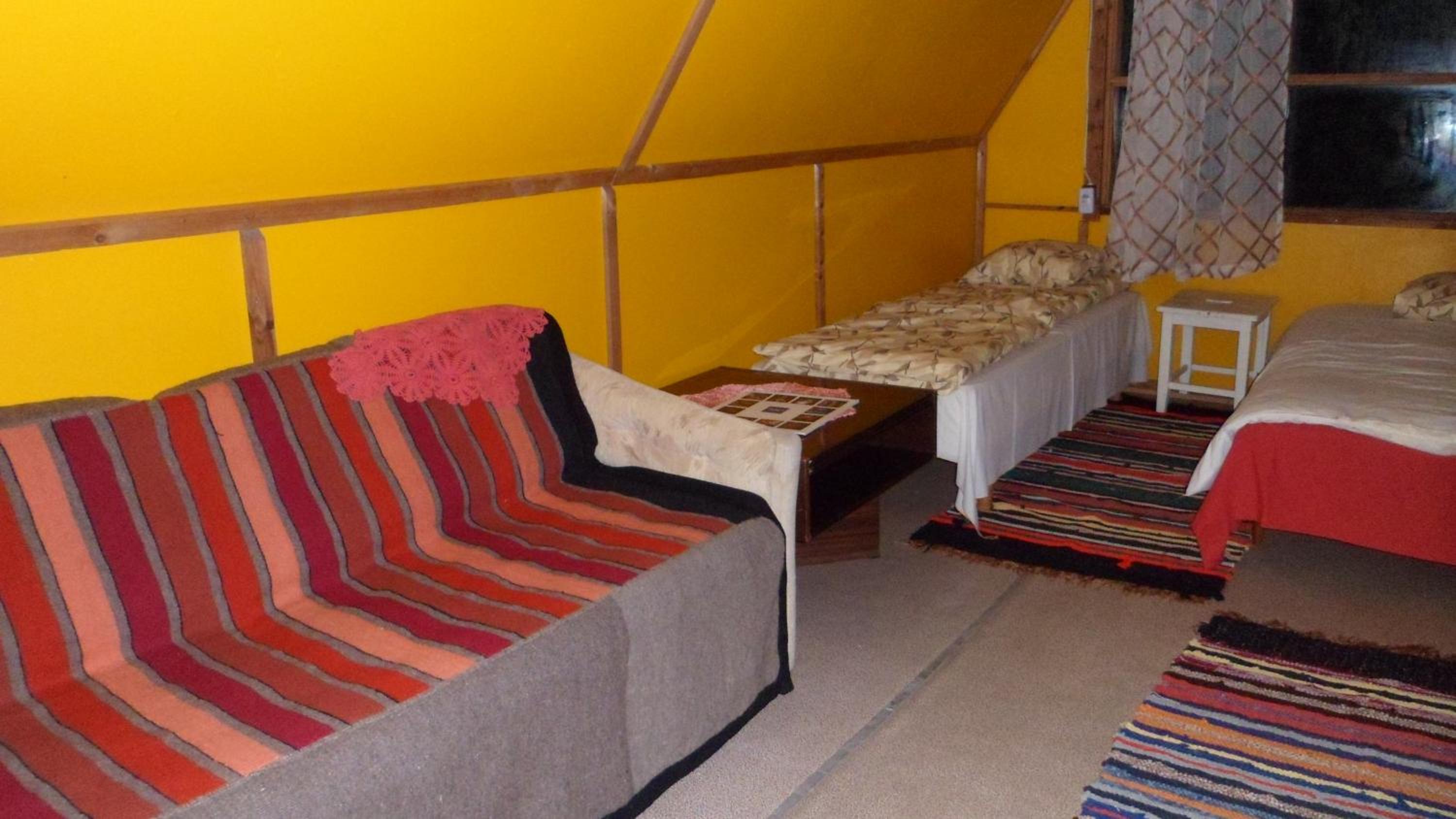 Family Room - Photo 3