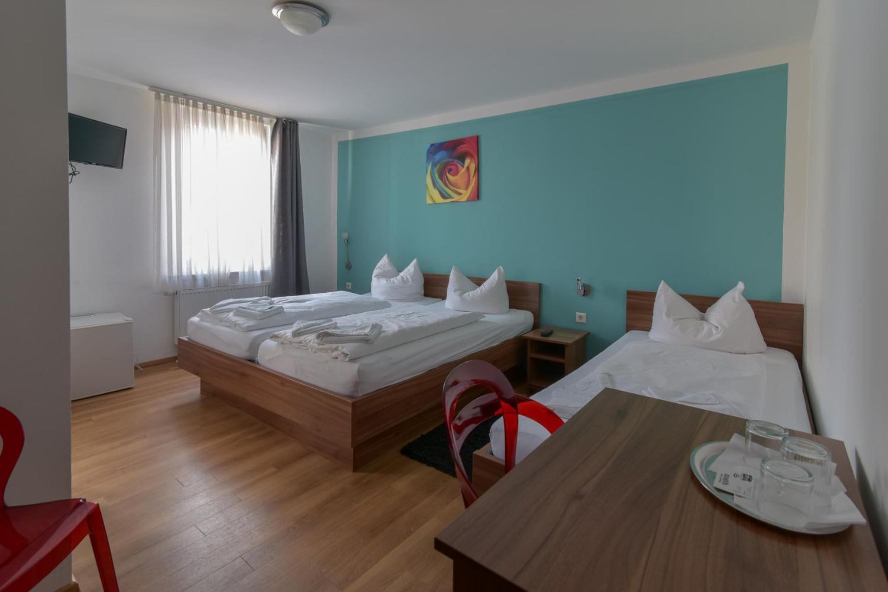 Double Room with Private Bathroom photo 1