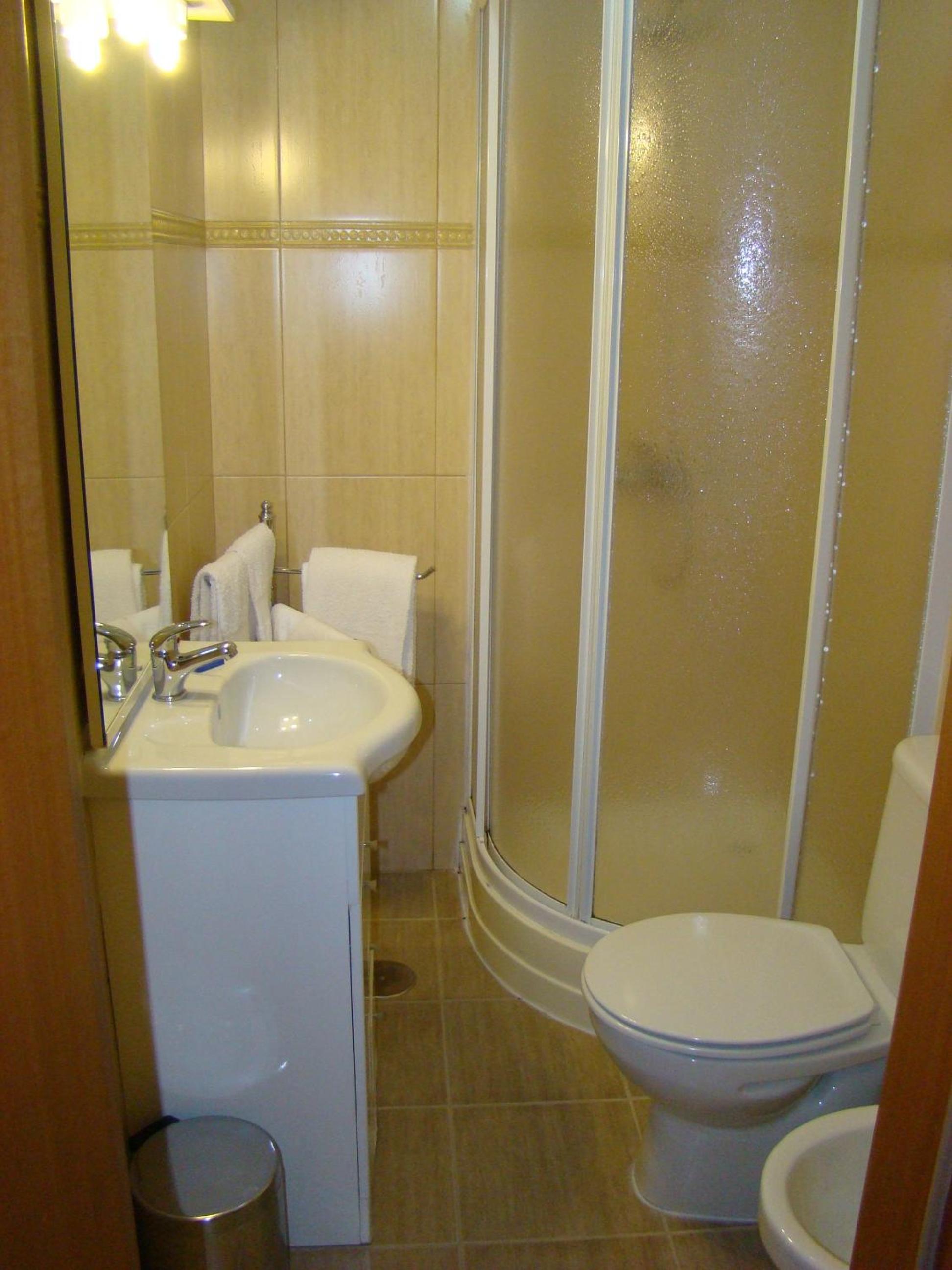 Suite - Photo 8