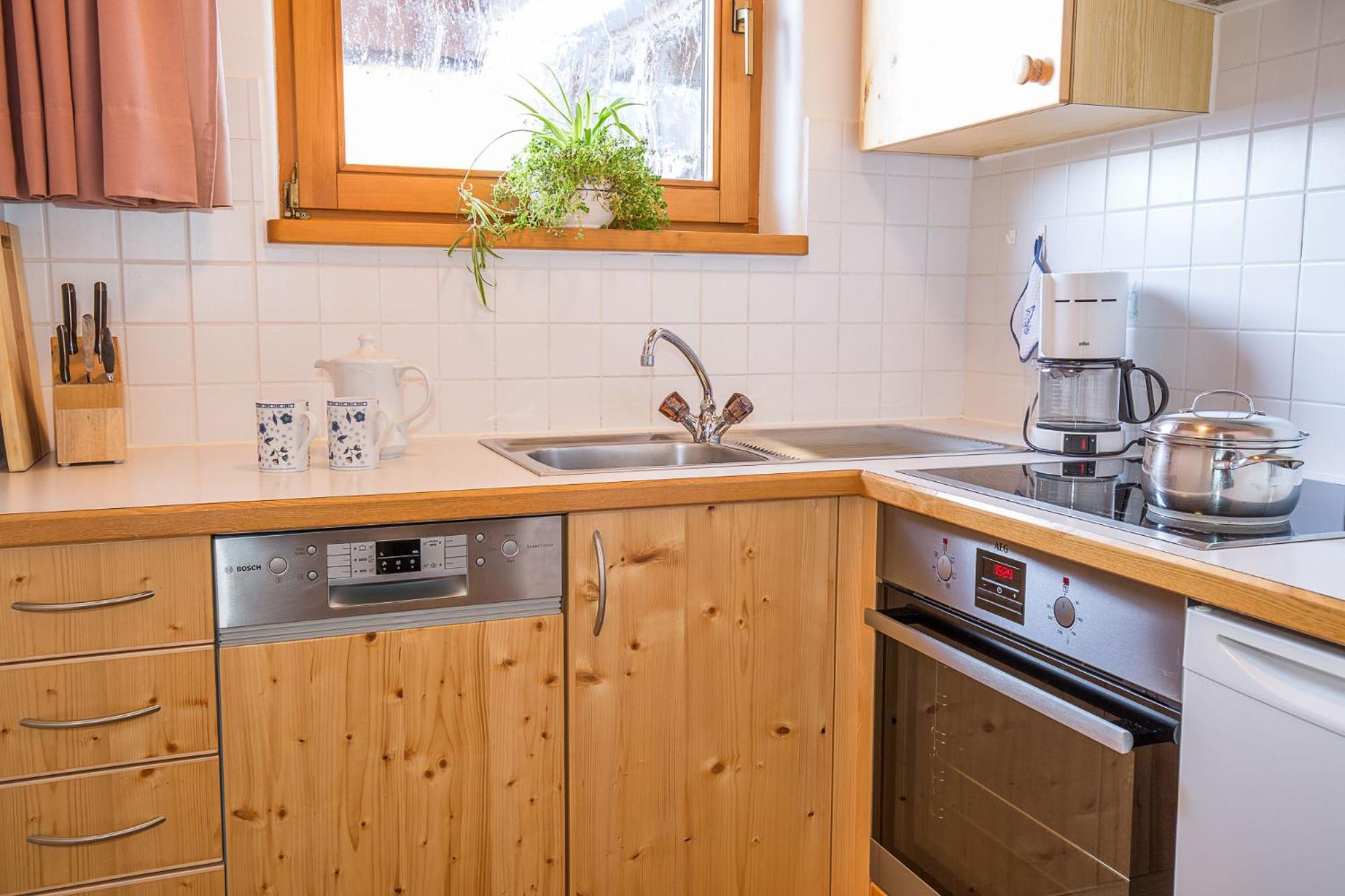 Studio Apartment with Balcony Type C photo 2
