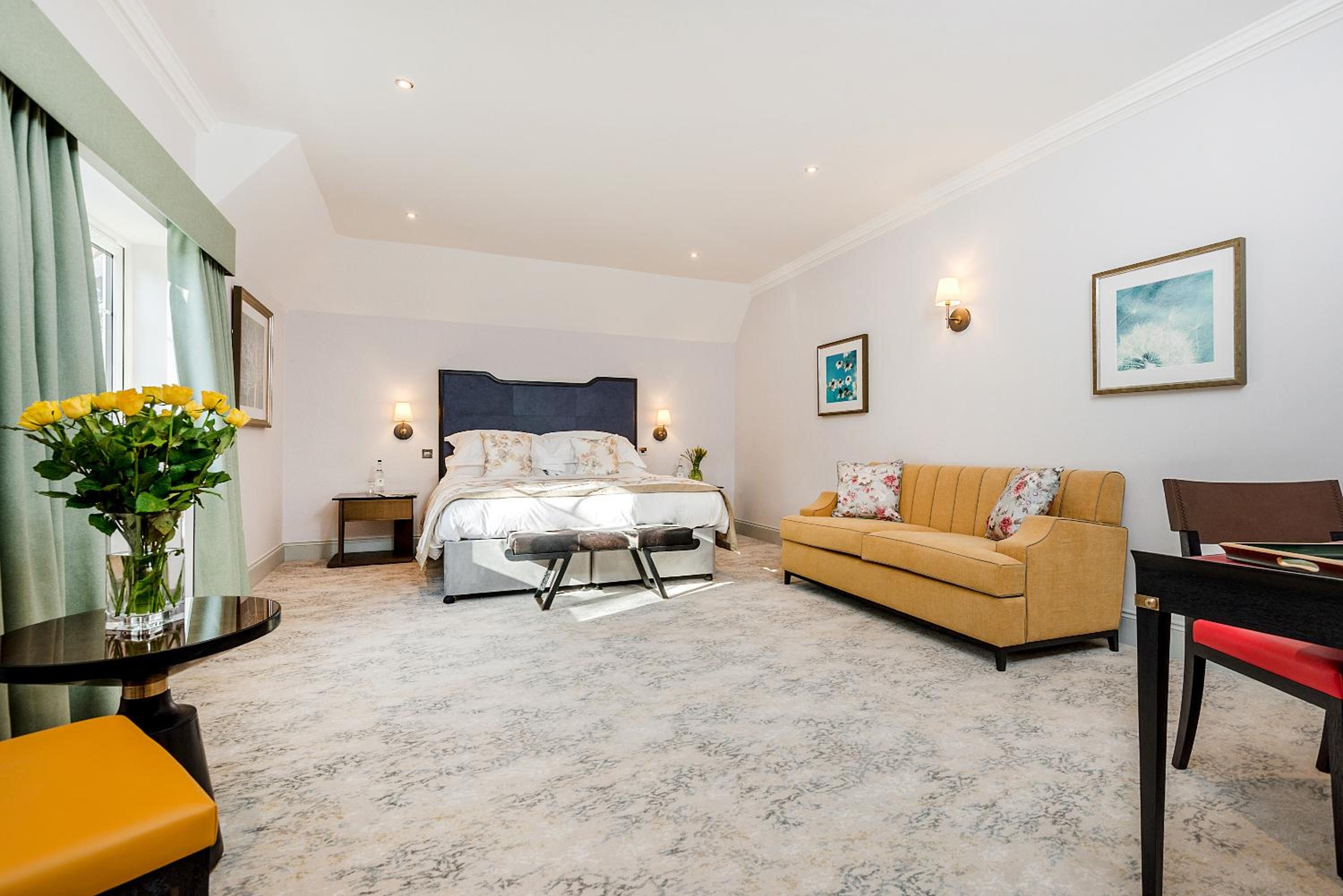 Superior King Room - Photo 1