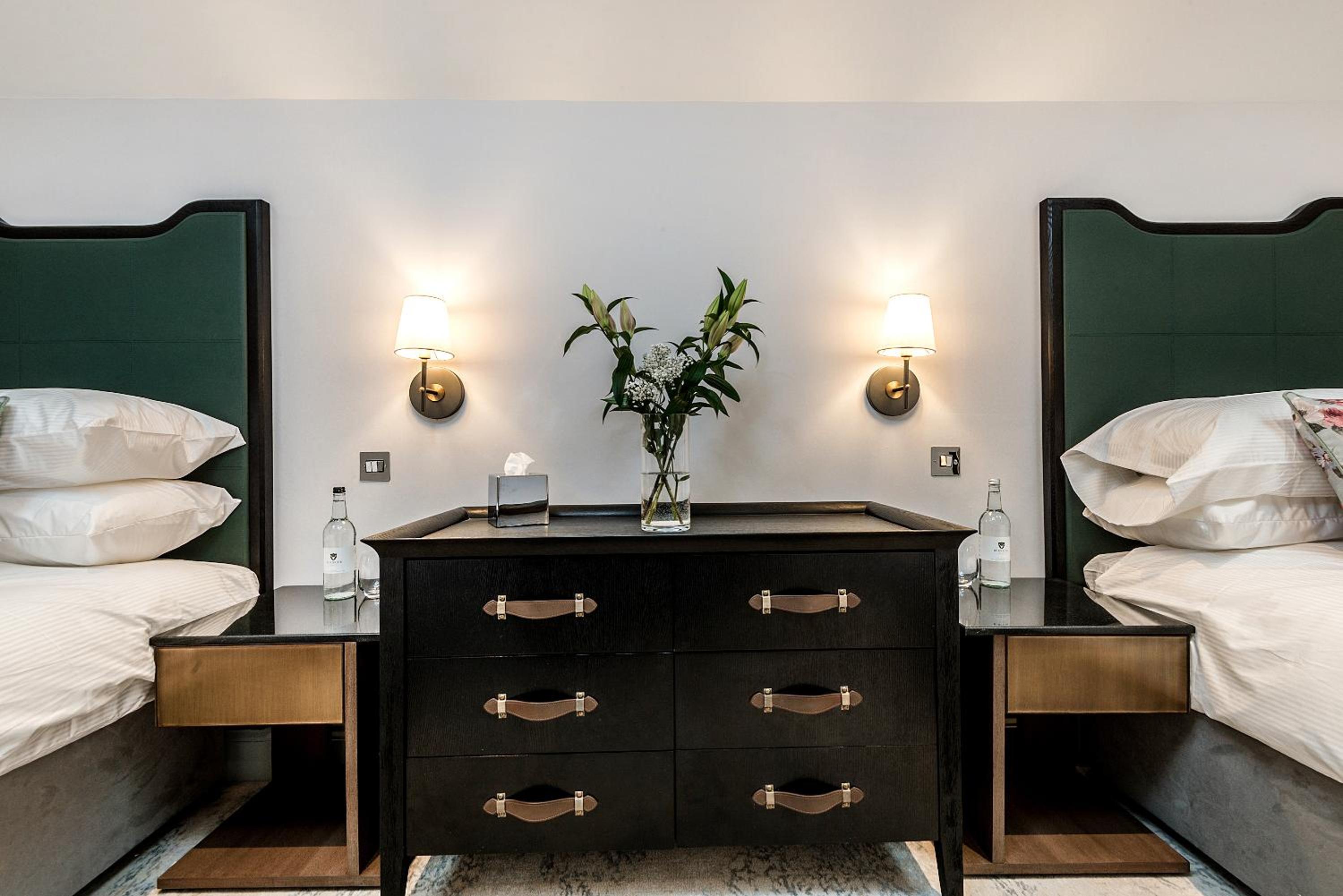 Family Suite - Photo 7