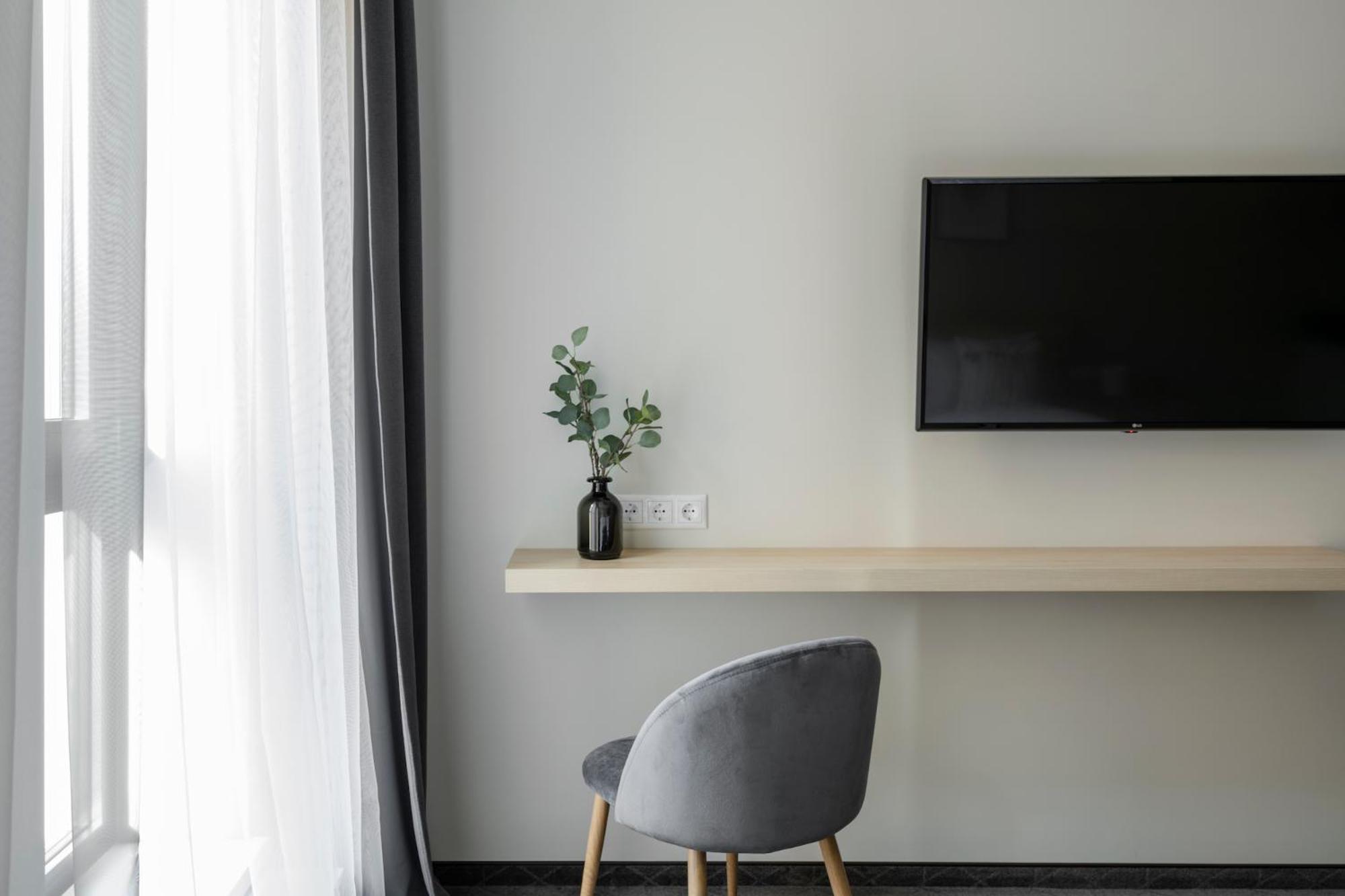 One-Bedroom Apartment - Photo 10