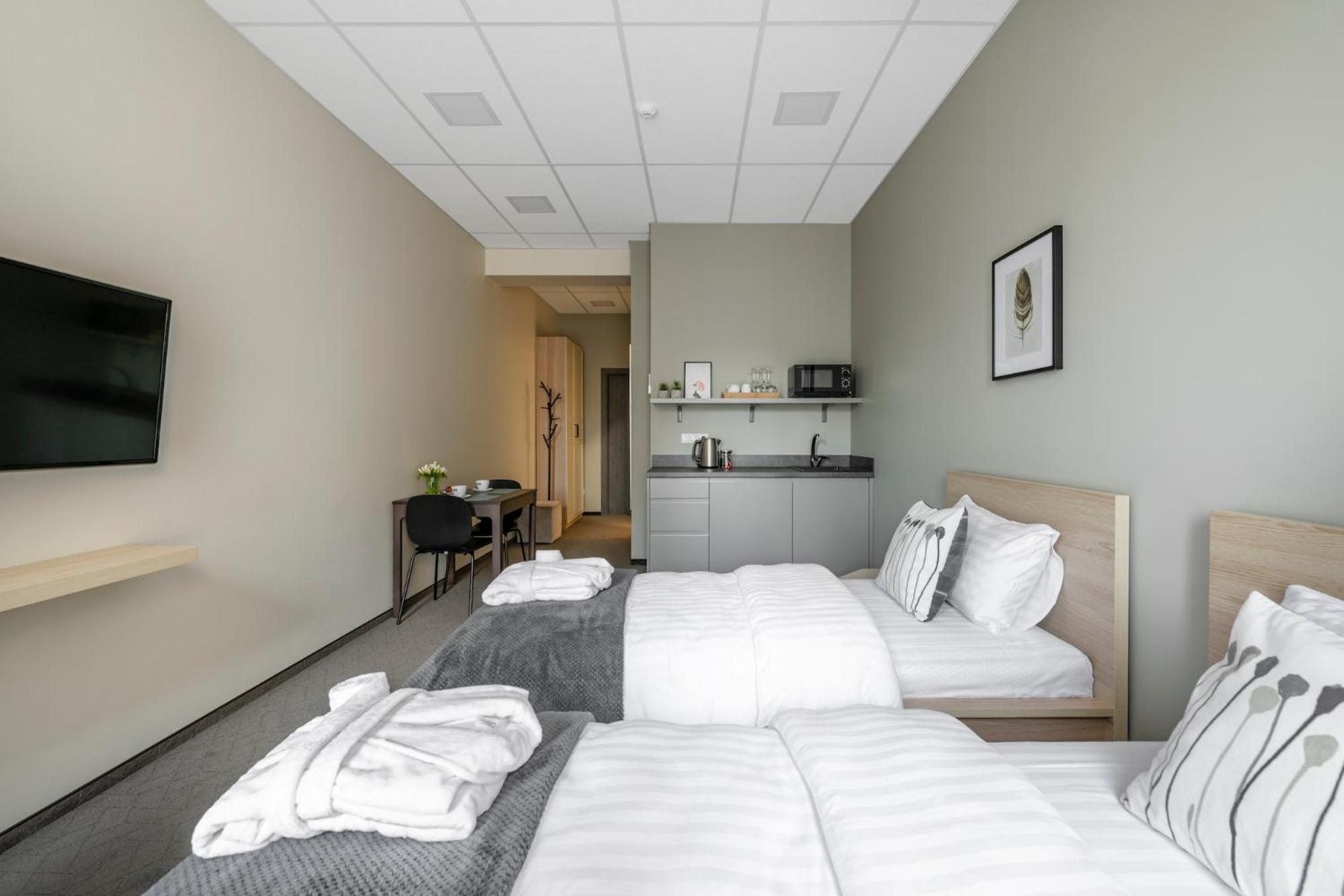 One-Bedroom Apartment - Photo 4