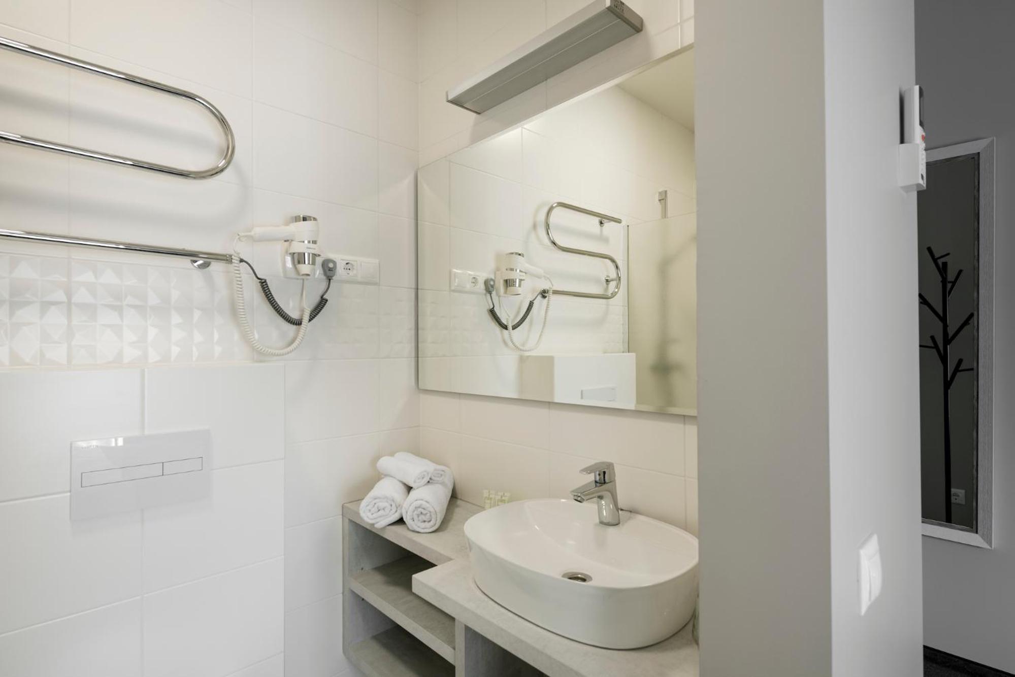 Apartment - Photo 9