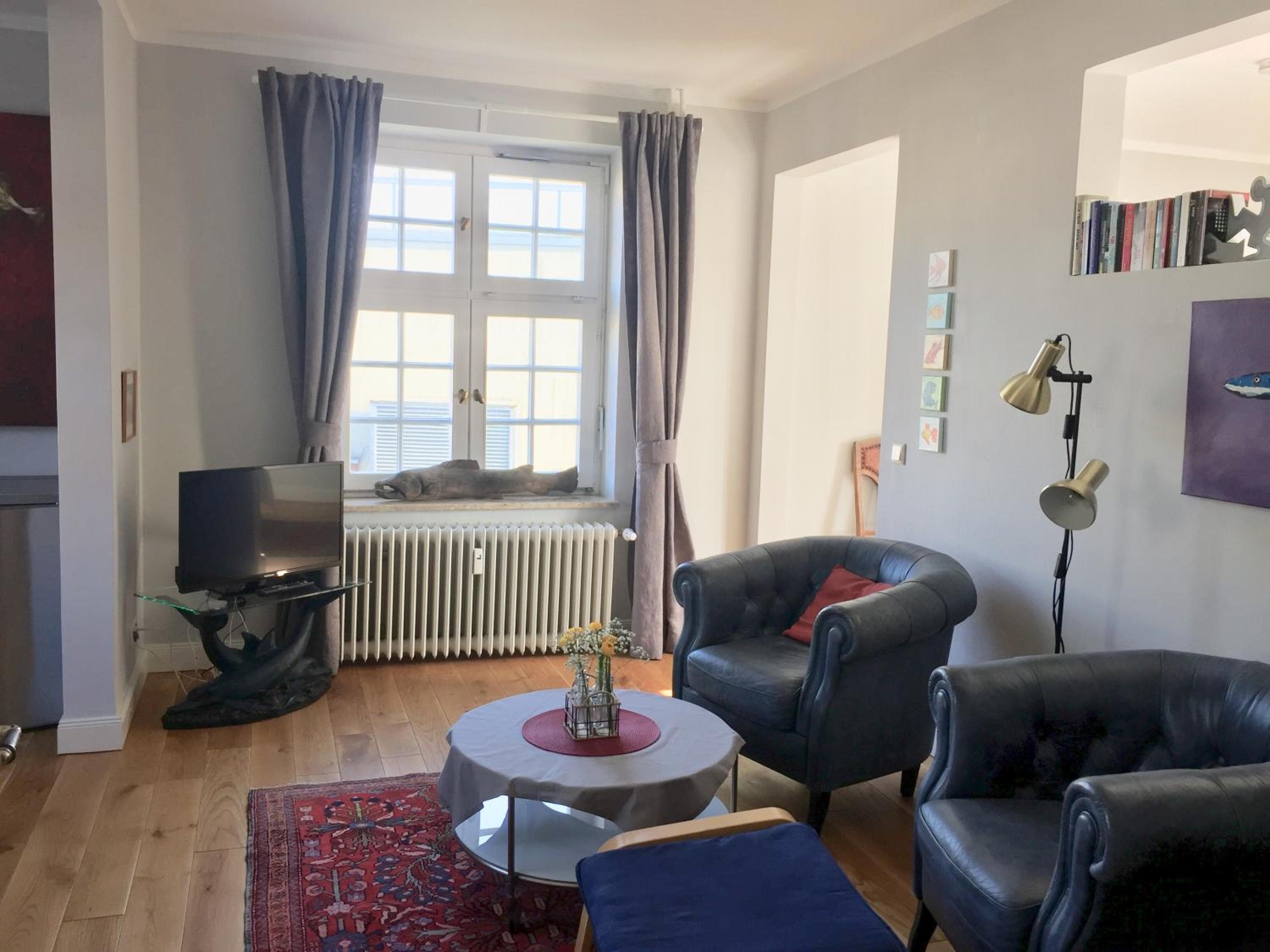 Apartment photo 1