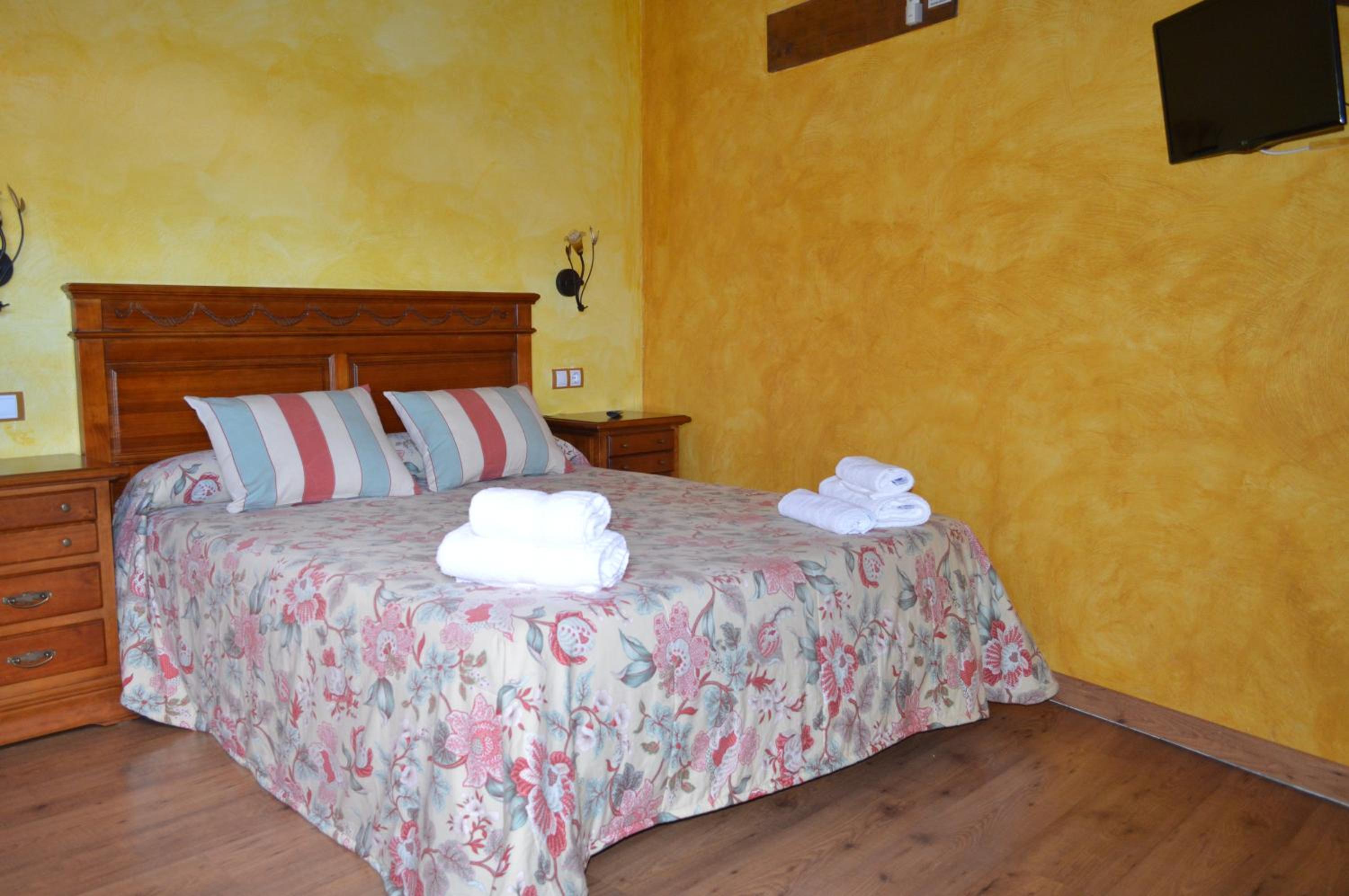 Habitación Doble con Bañera de Hidromasaje