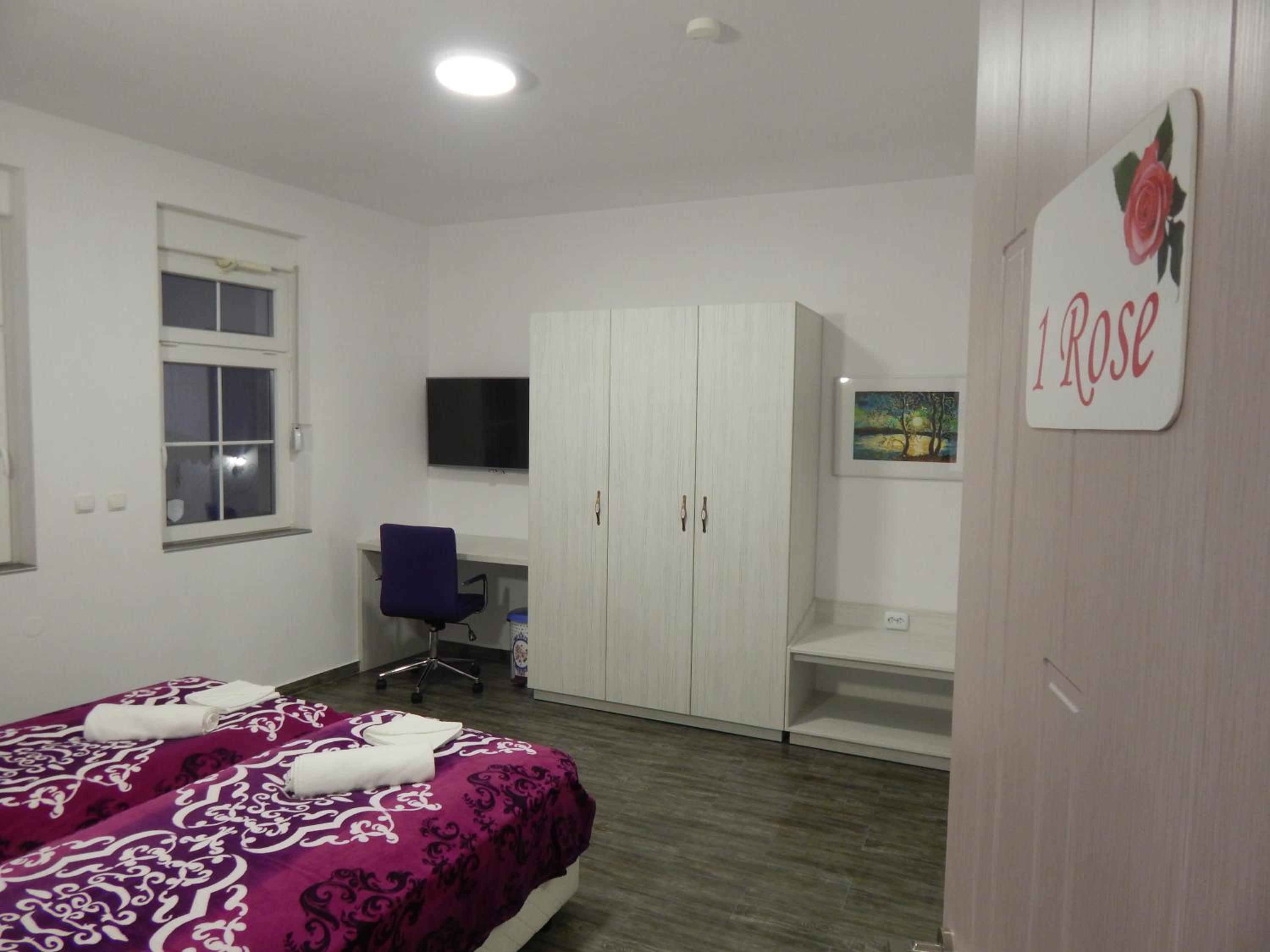 Deluxe Double or Twin Room - Photo 1