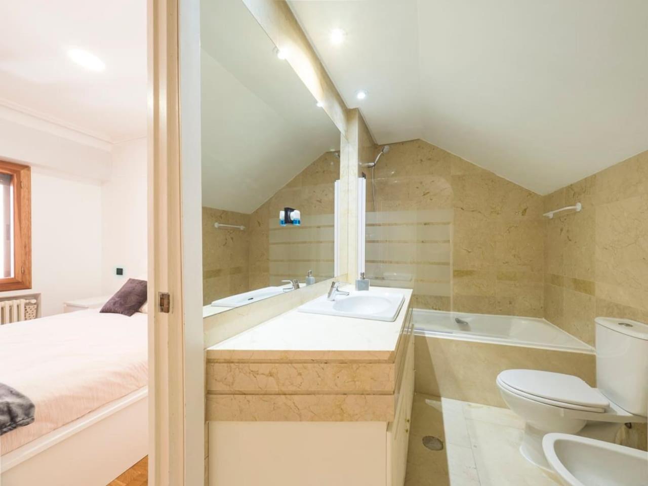 Duplex Apartment - Photo 28
