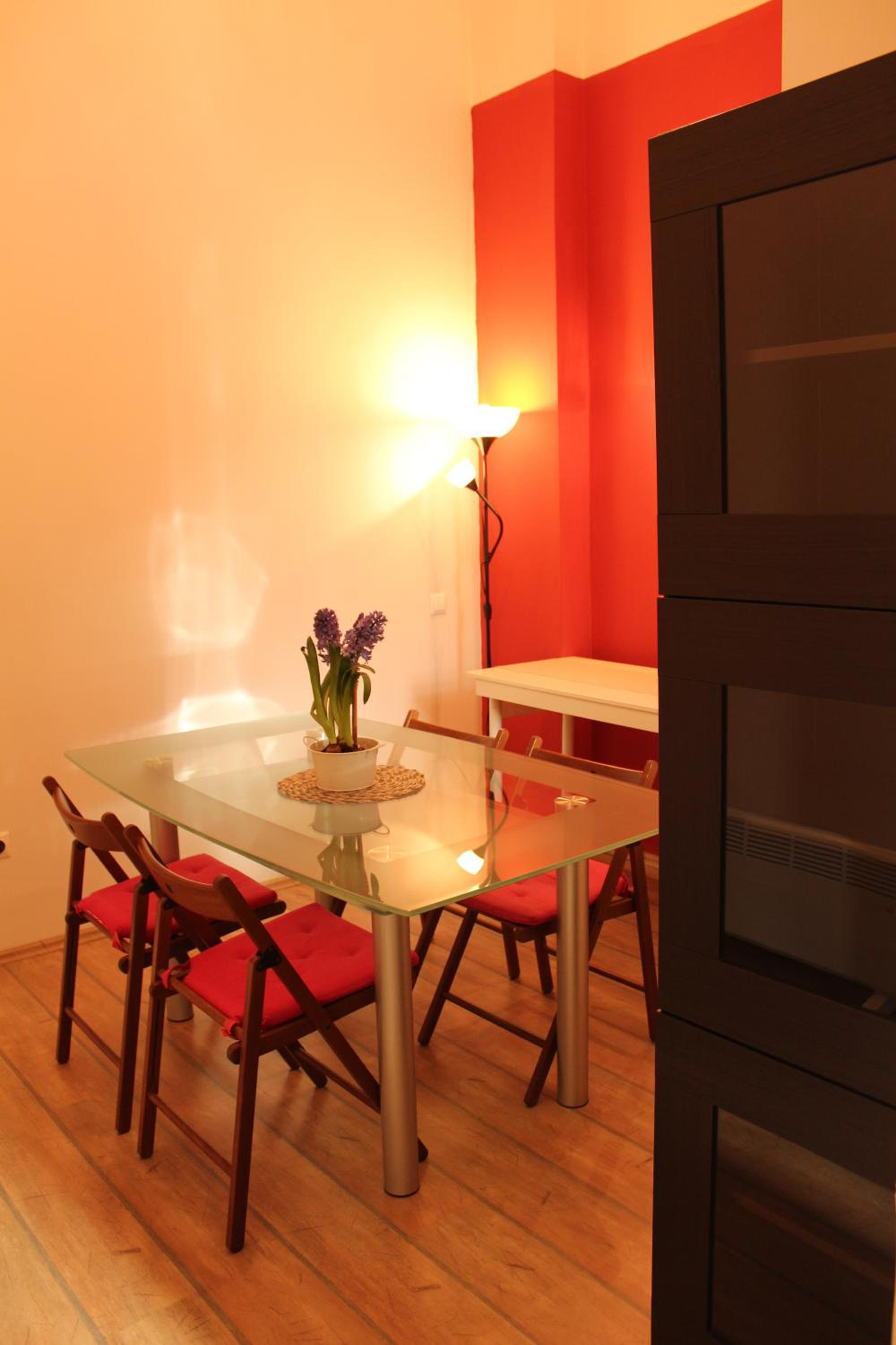 Apartment - Photo 38
