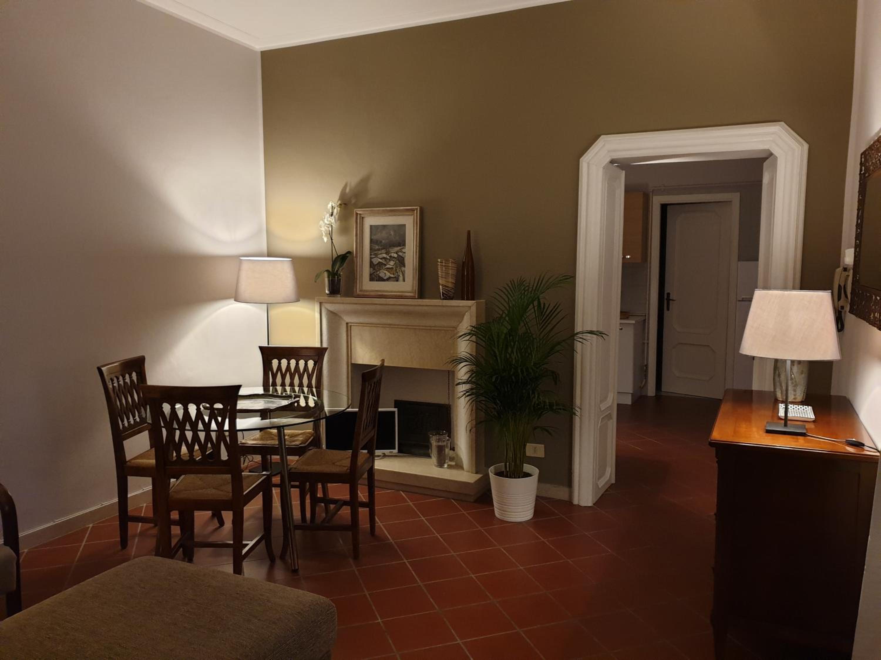 One-Bedroom Apartment