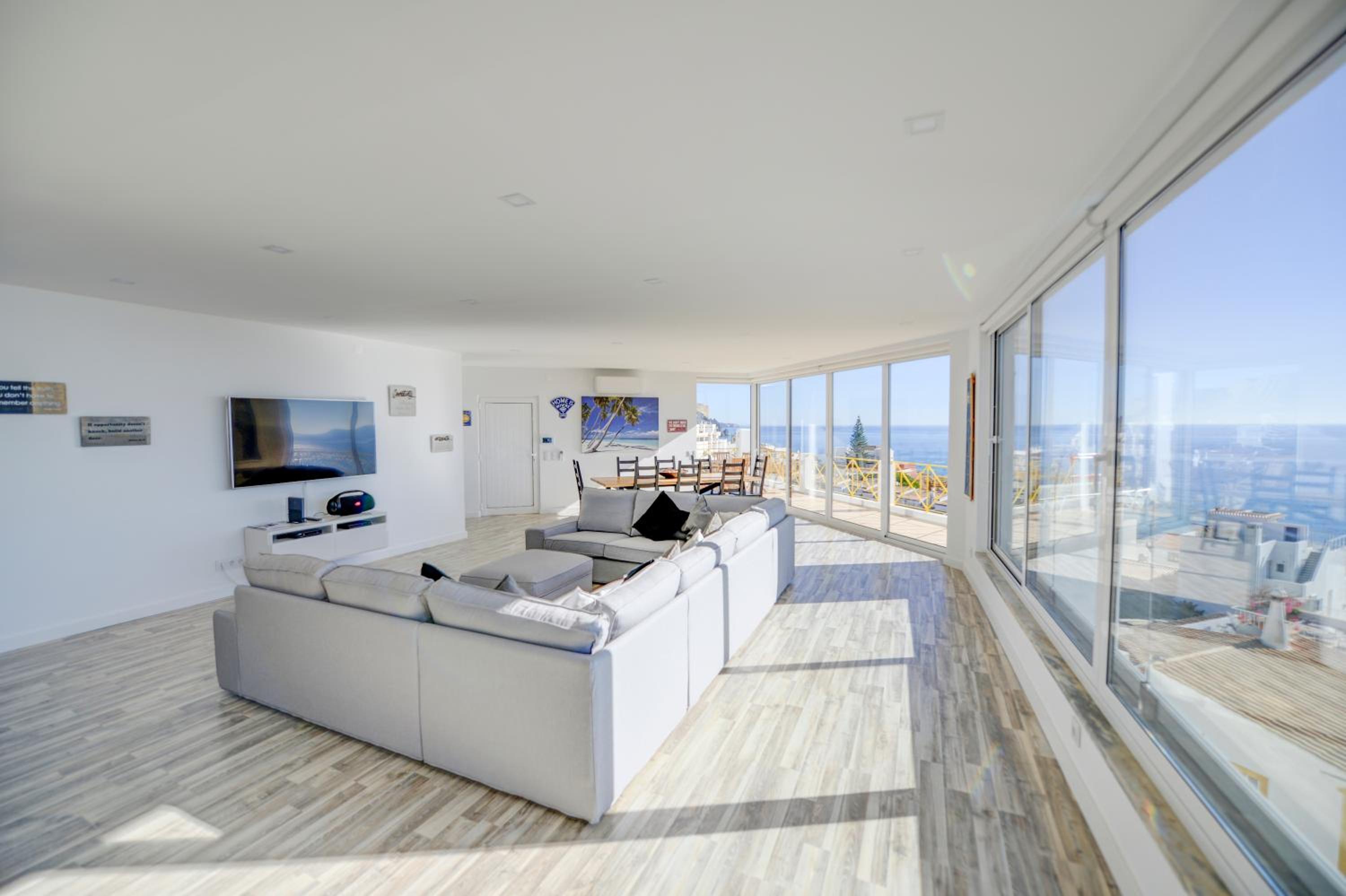 Penthouse Apartment photo 2