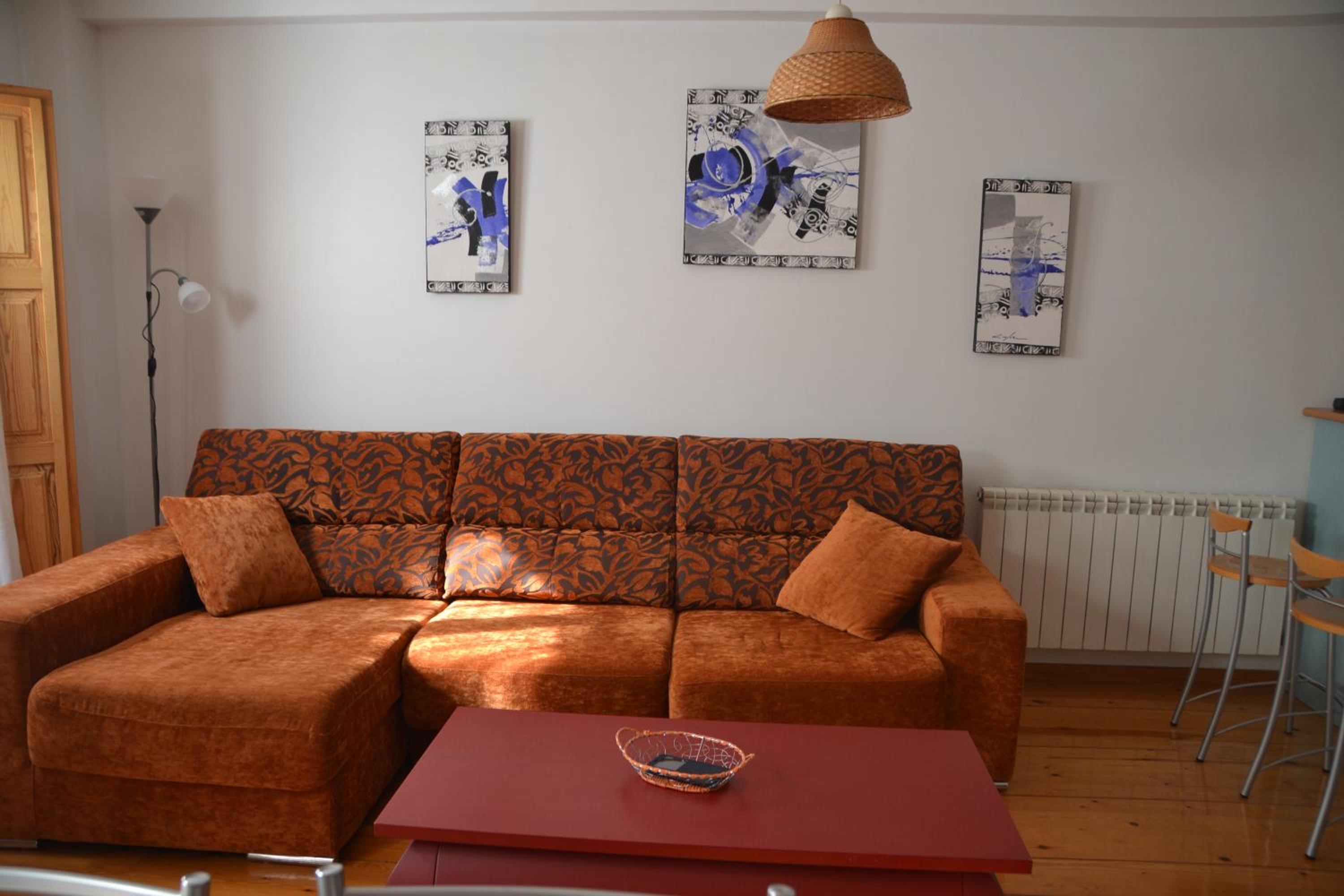 Apartamento con Balcón