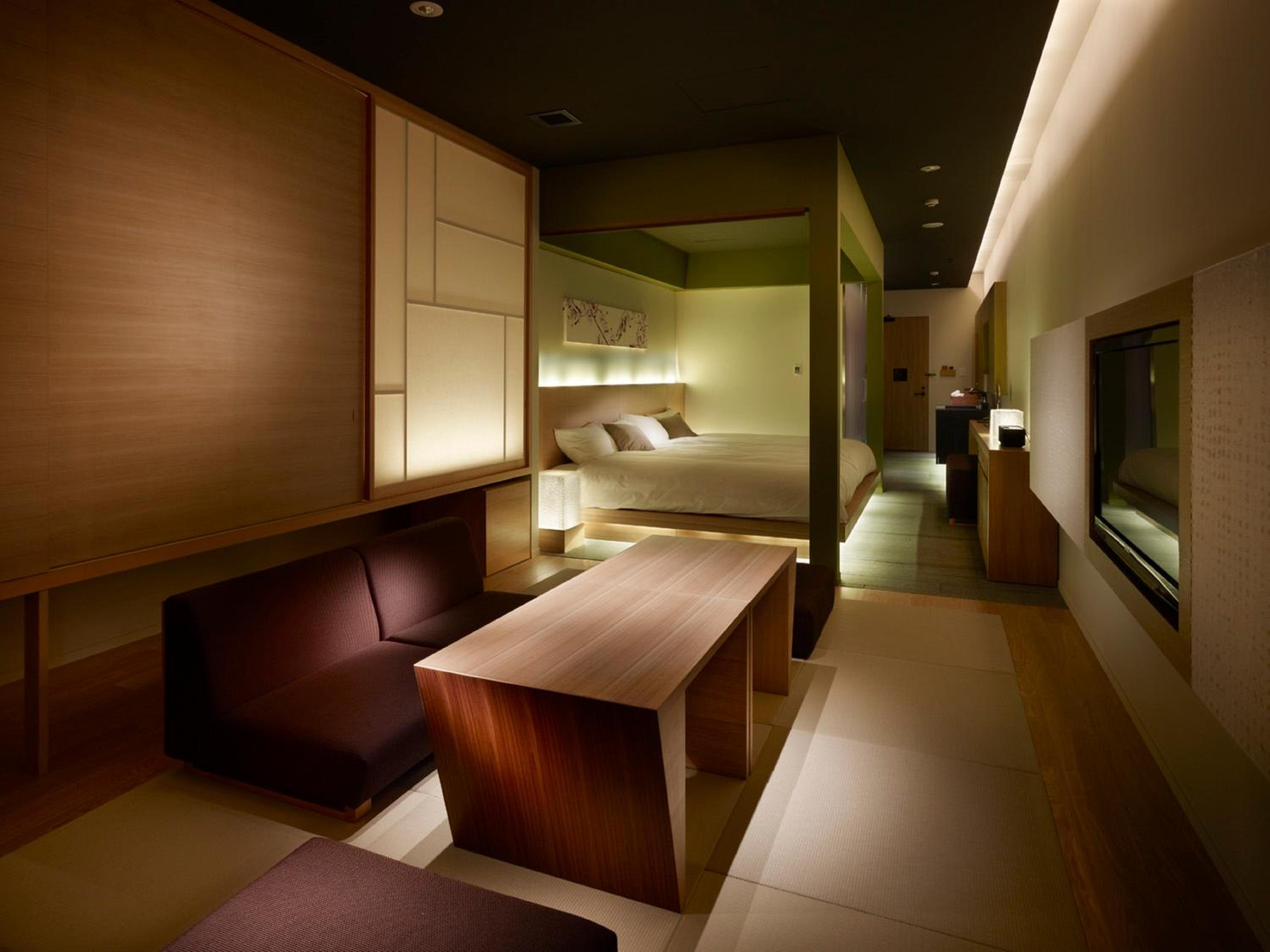 Twin Room with Tatami Area Annex