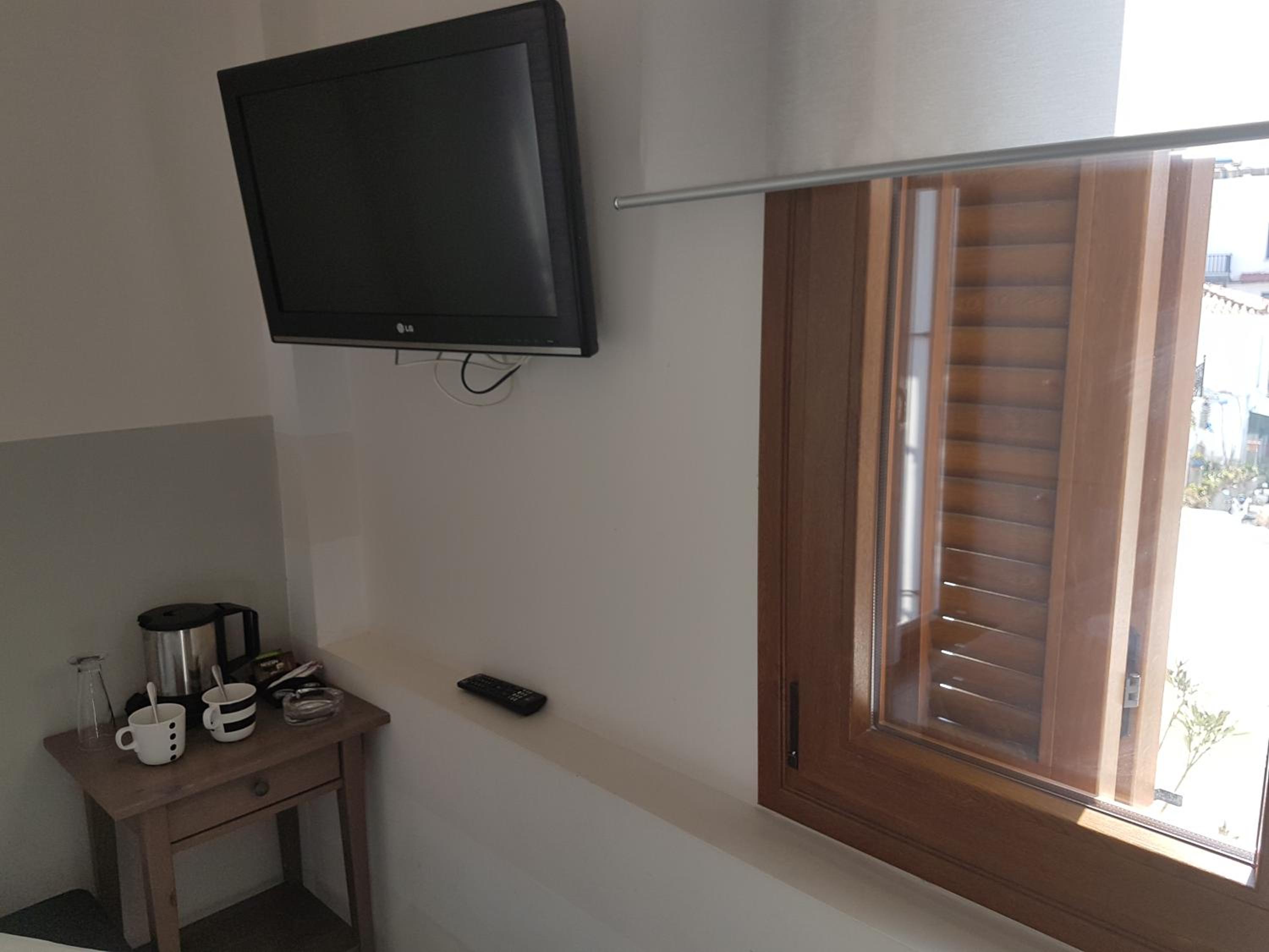 Budget Double Room photo 1