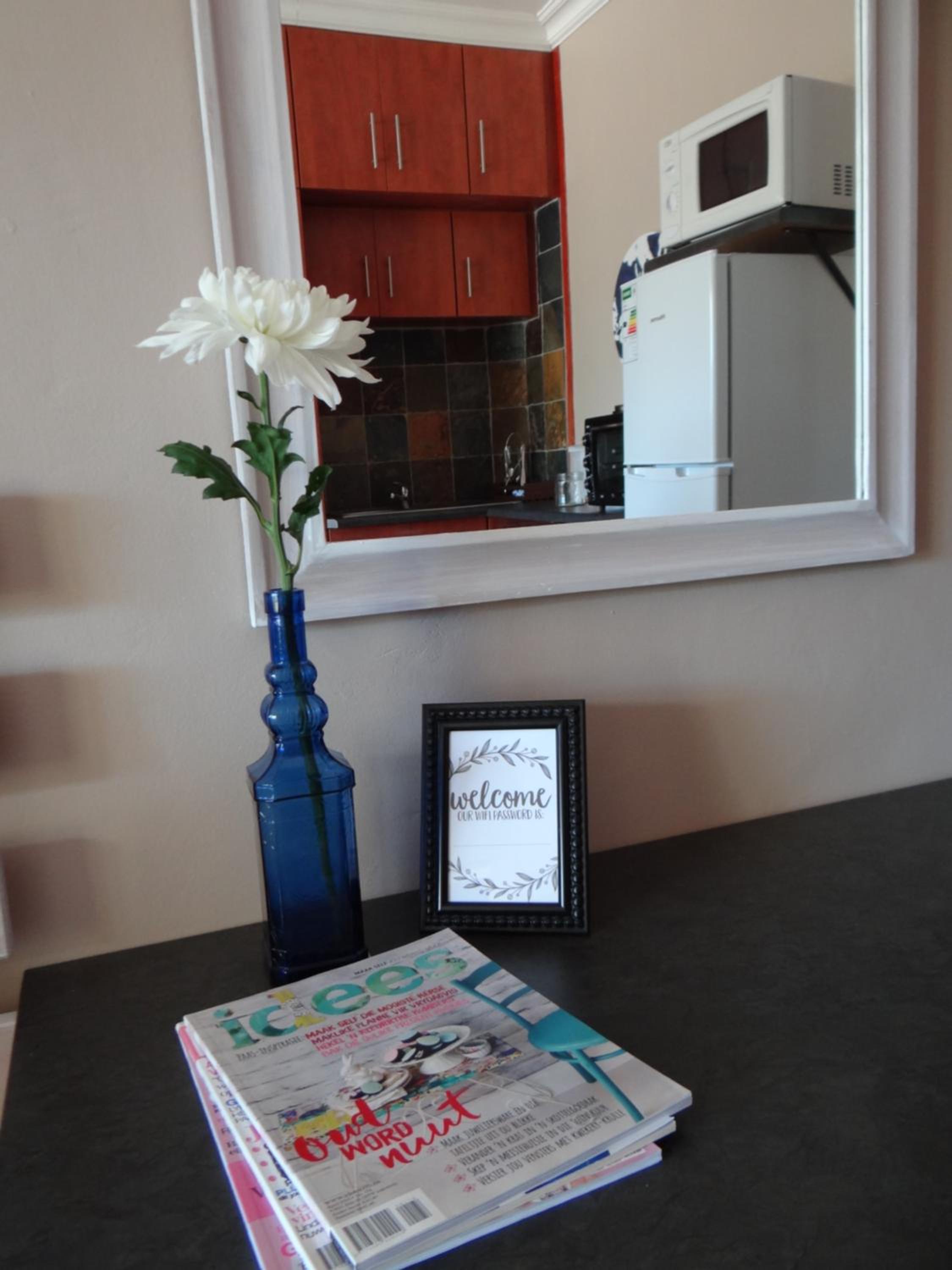 Double Room - Photo 8