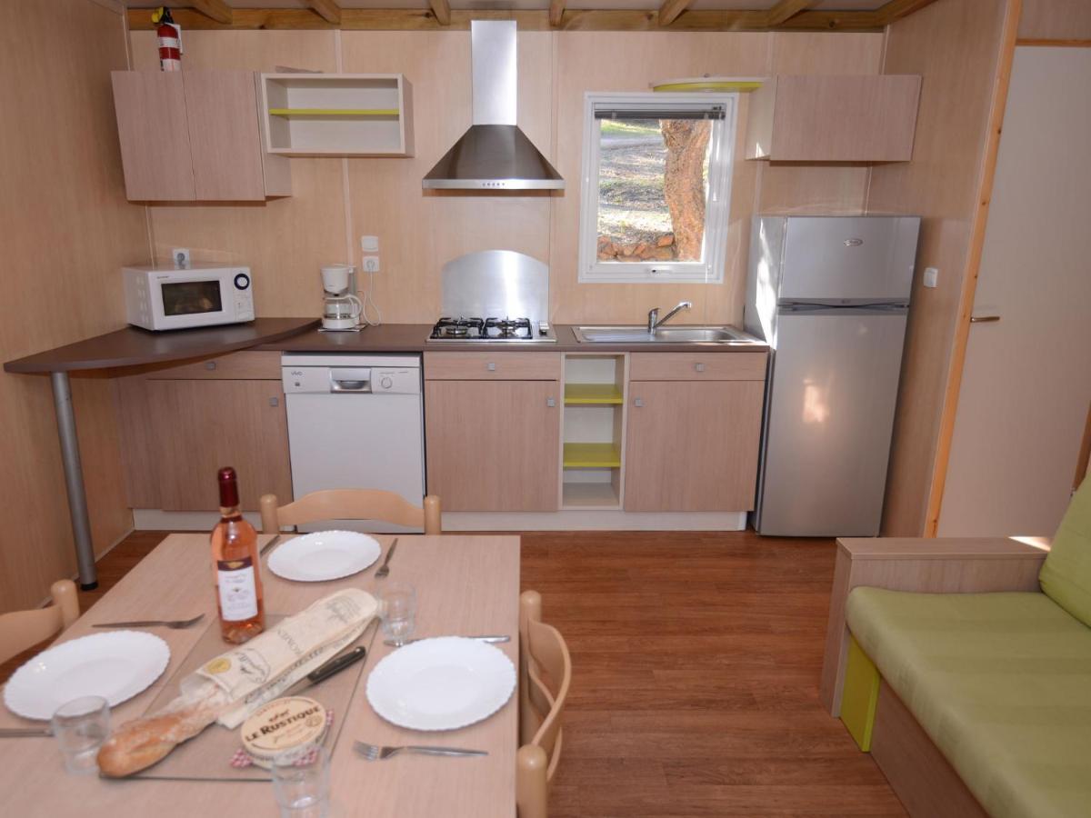 Chalet (6 Adults)