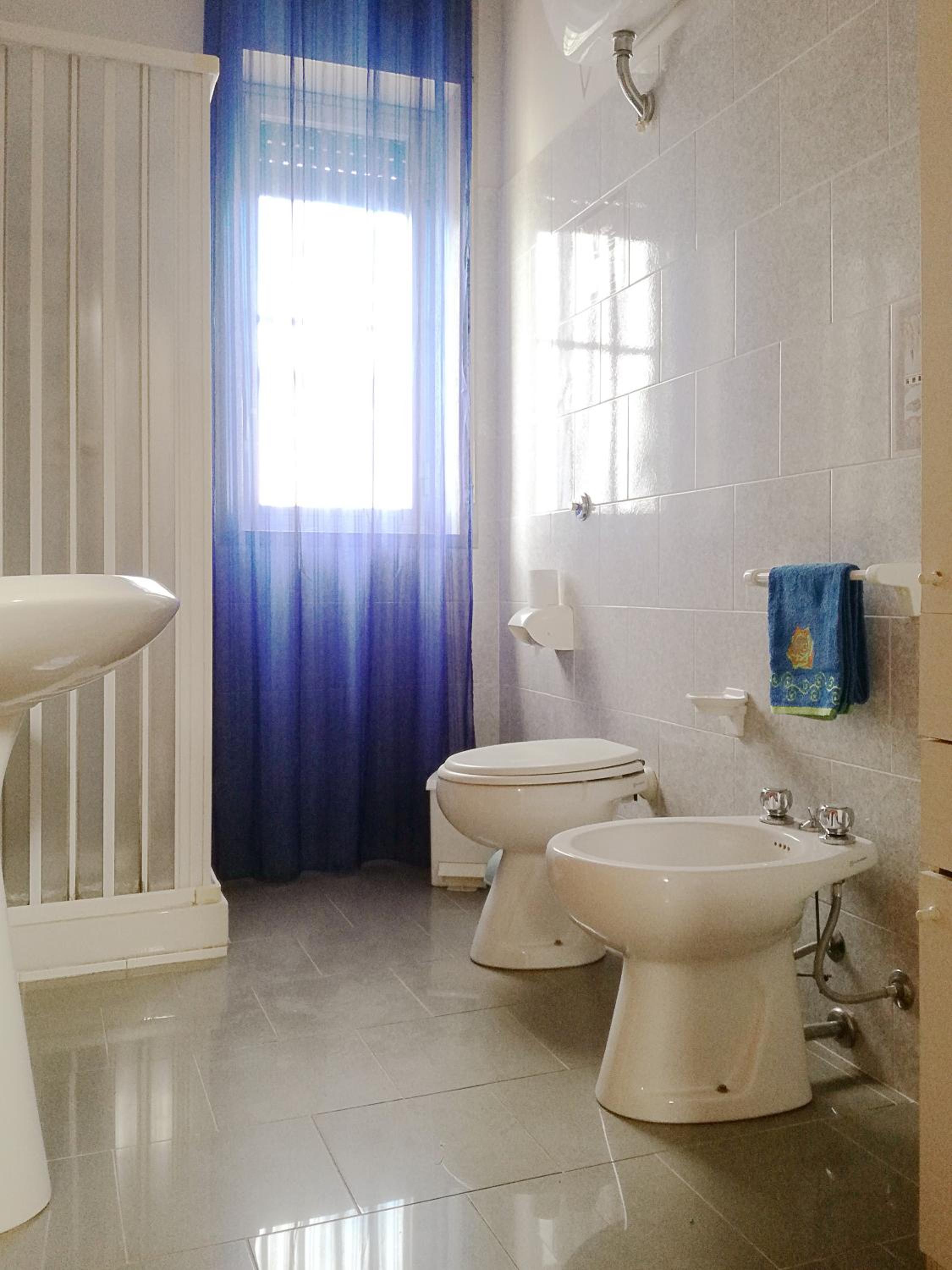 Comfort Triple Room - Photo 11