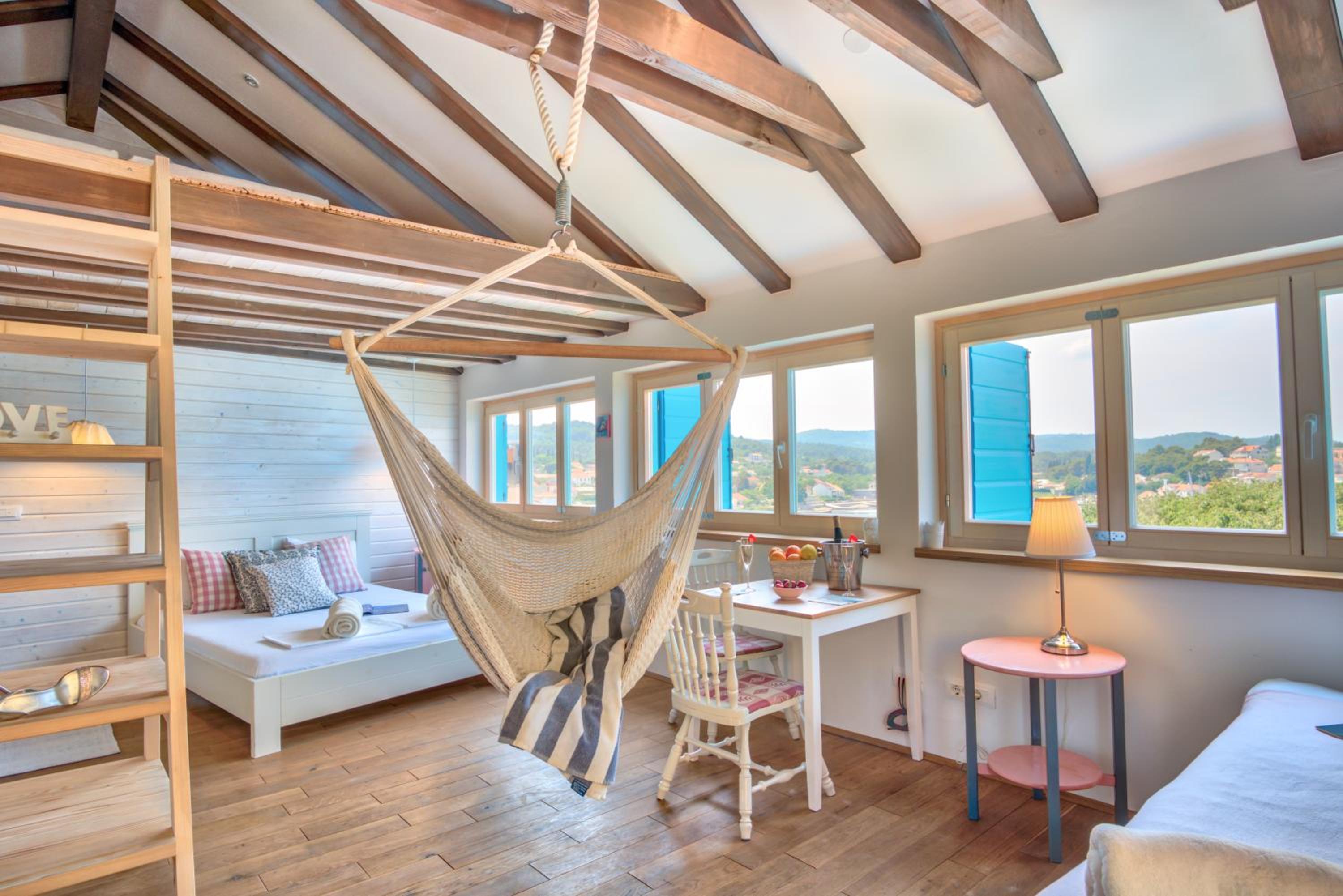 Studio Apartment with Sea View - Photo 22
