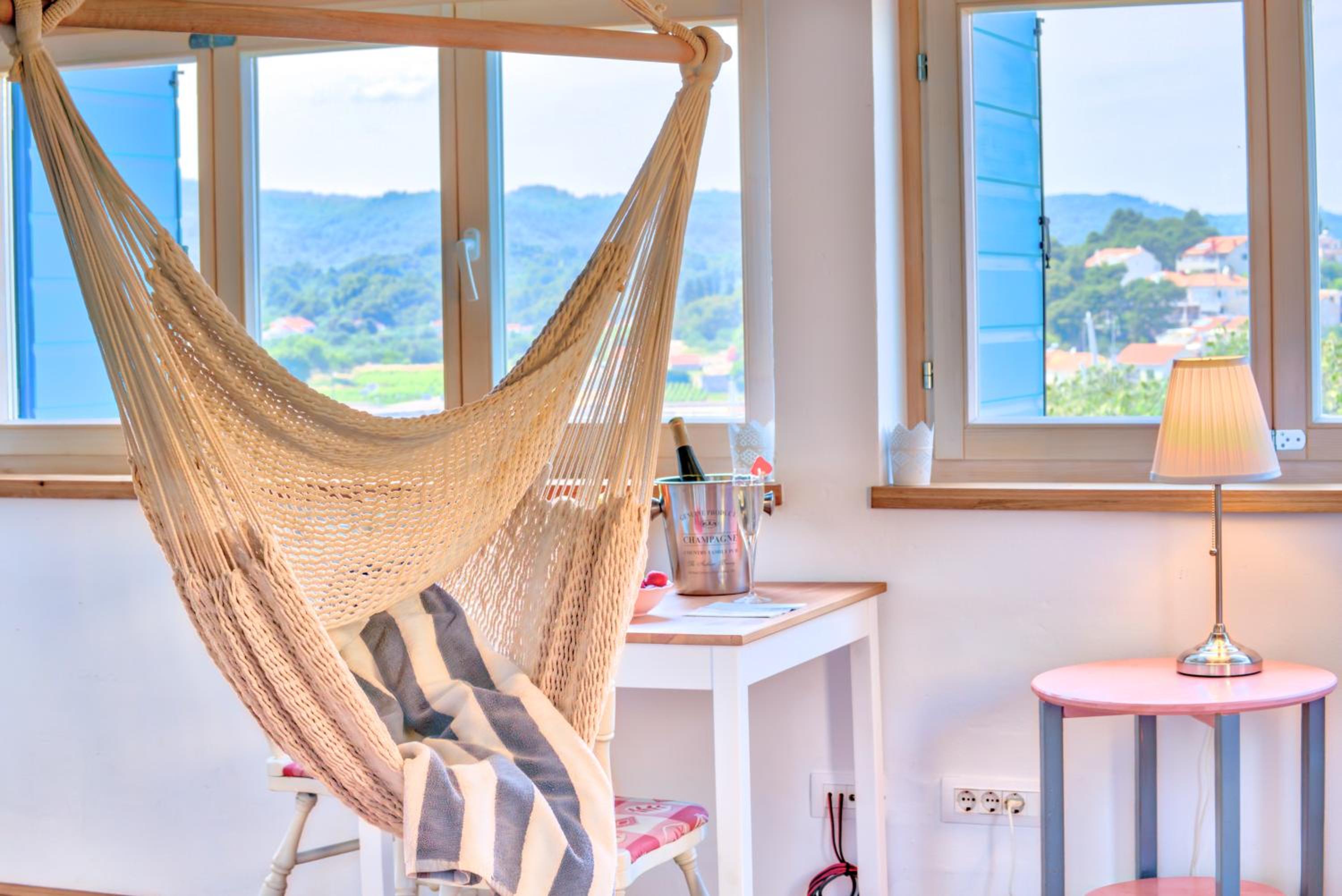 Studio Apartment with Sea View - Photo 45