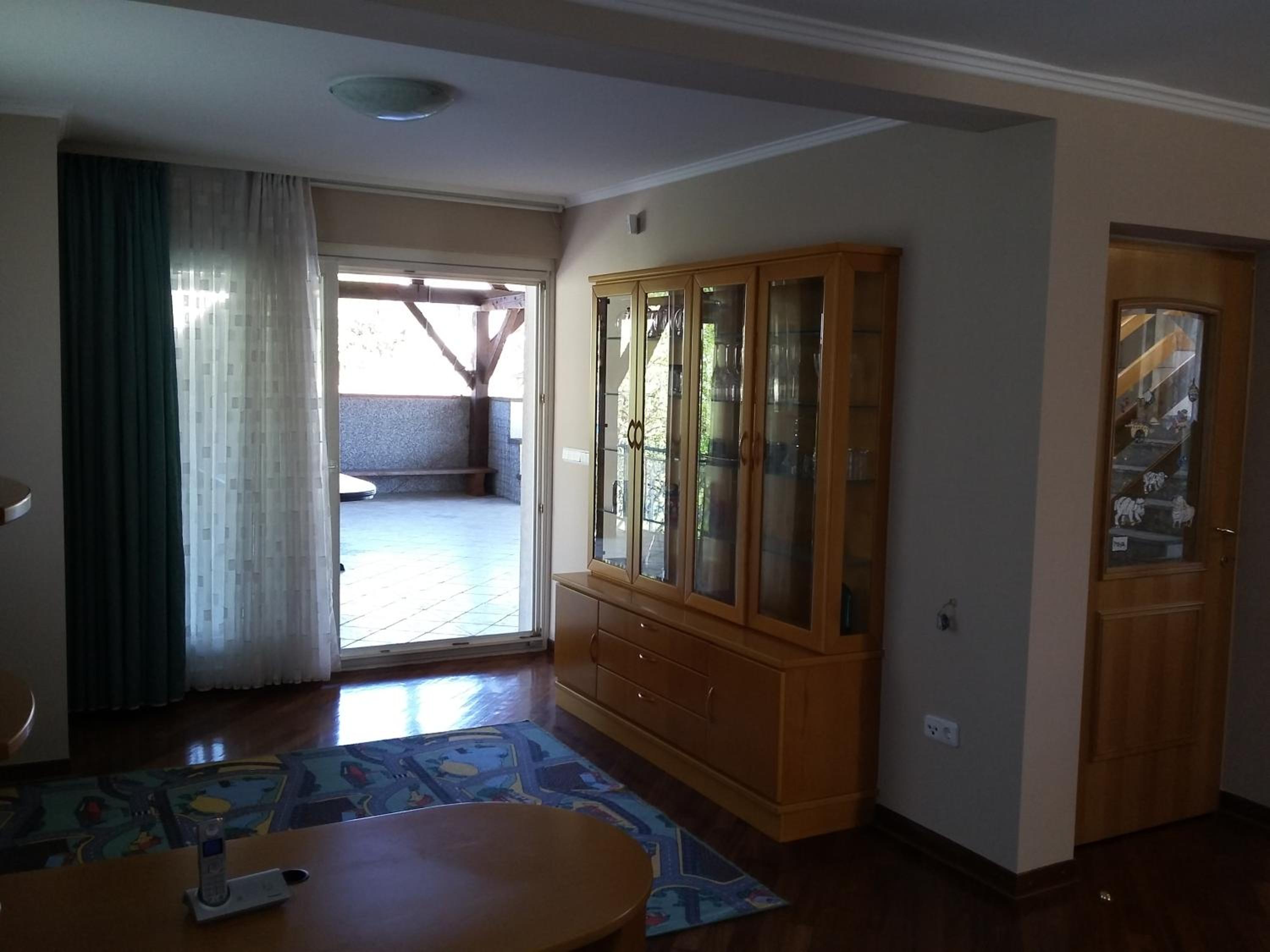 Apartment with Balcony - Photo 21