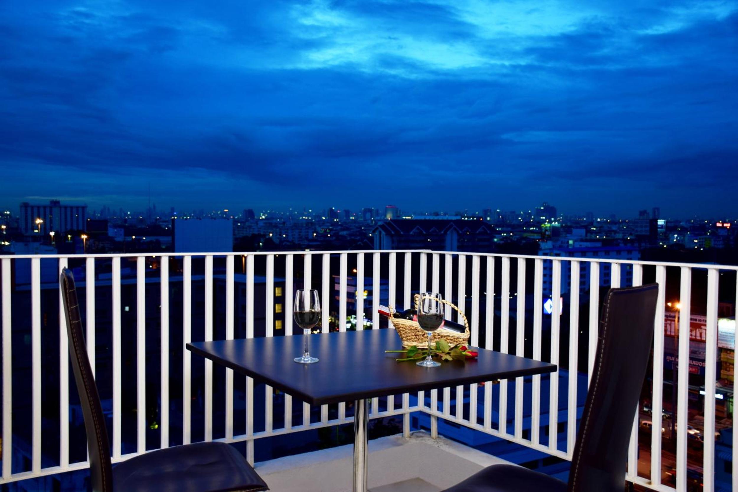 Suite with Balcony photo 3