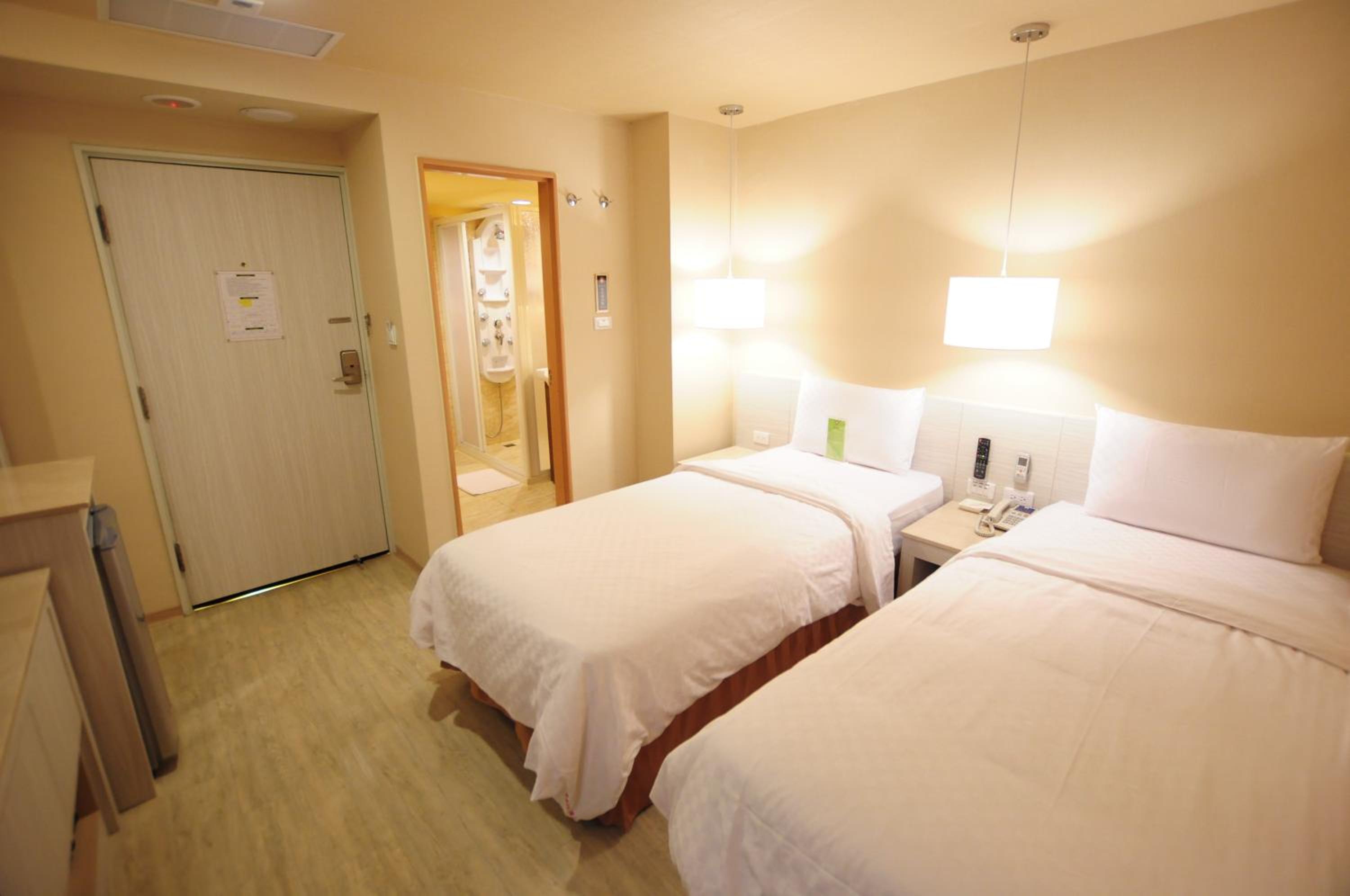 Business Twin Room photo 1