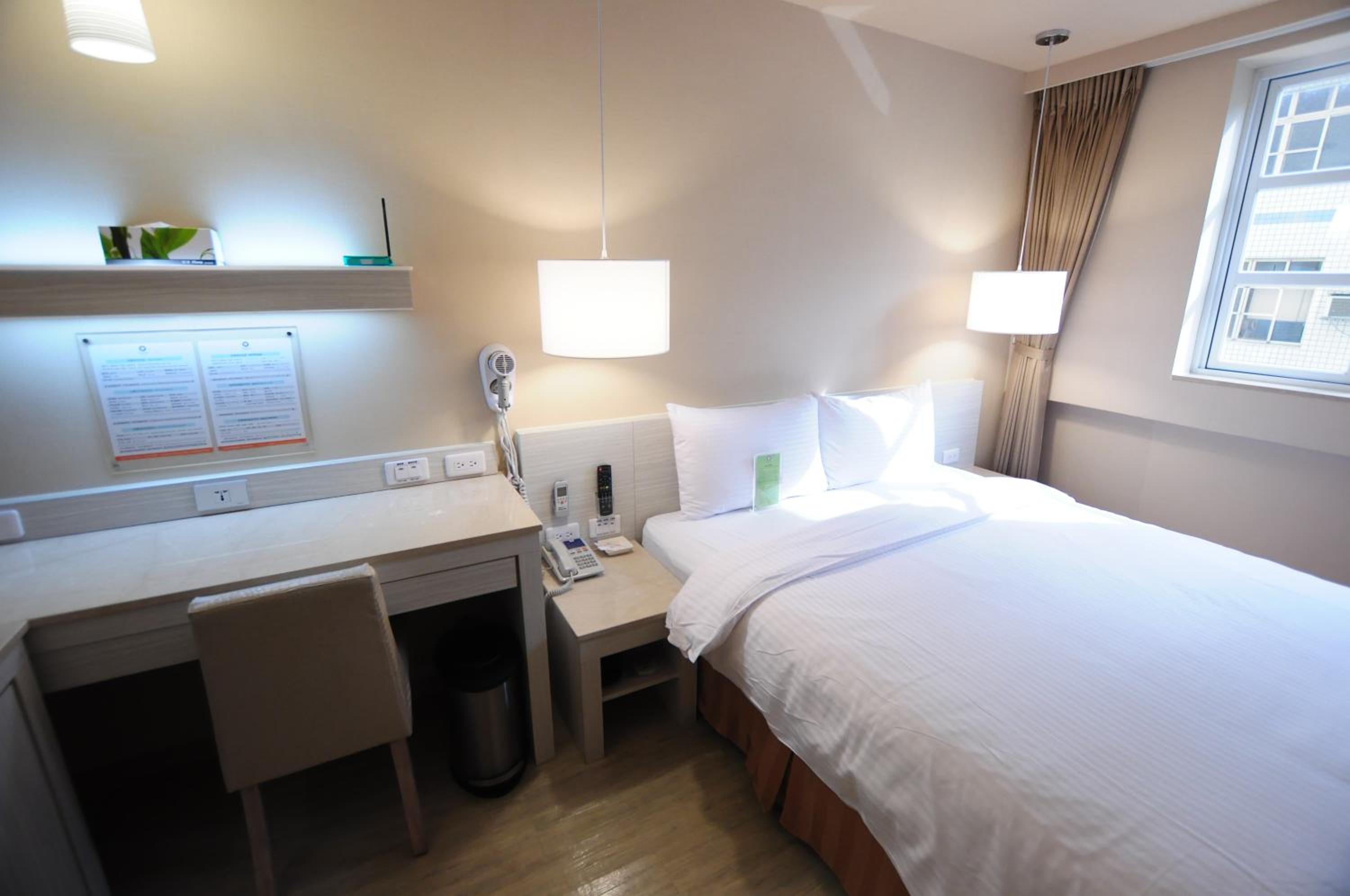 Standard Double Room photo 2