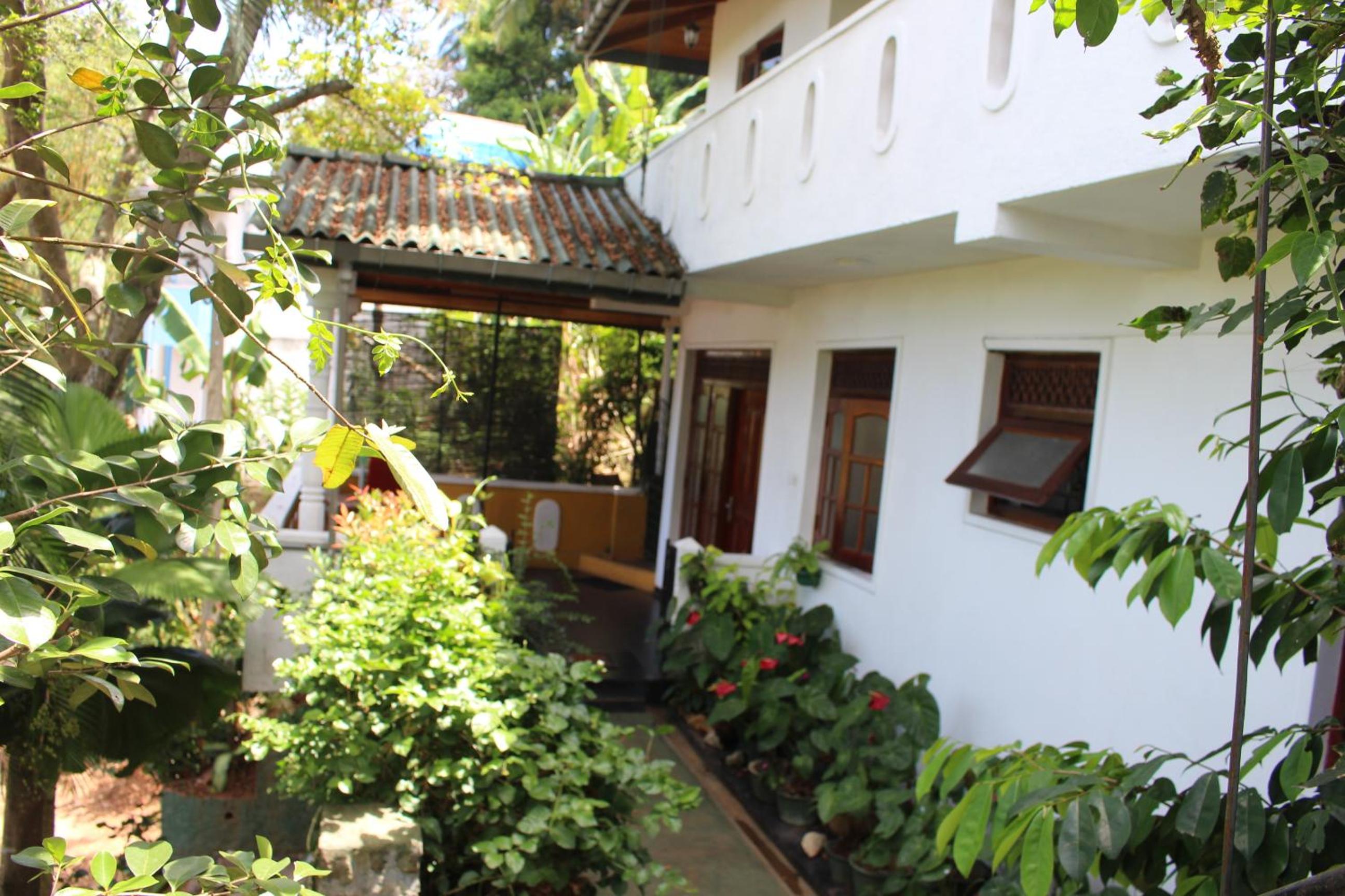 Double Room with Balcony photo 2