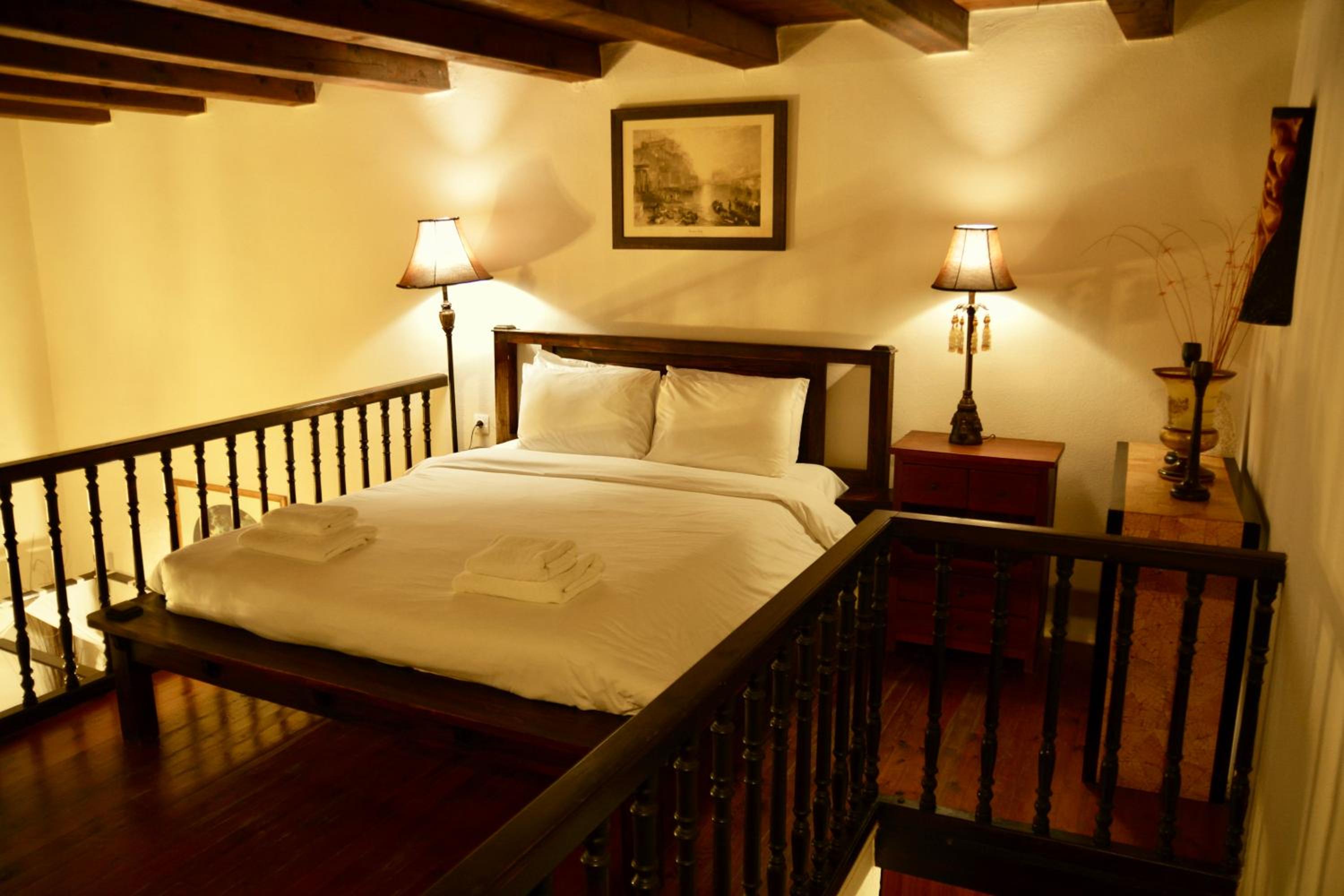 Superior Suite - Split Level - Photo 21