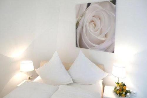 Superior Double or Twin Room - Photo 3