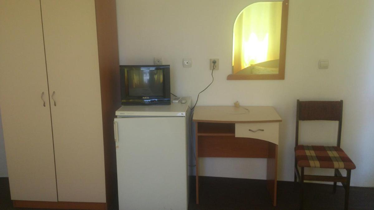 Triple Room with Balcony photo 2